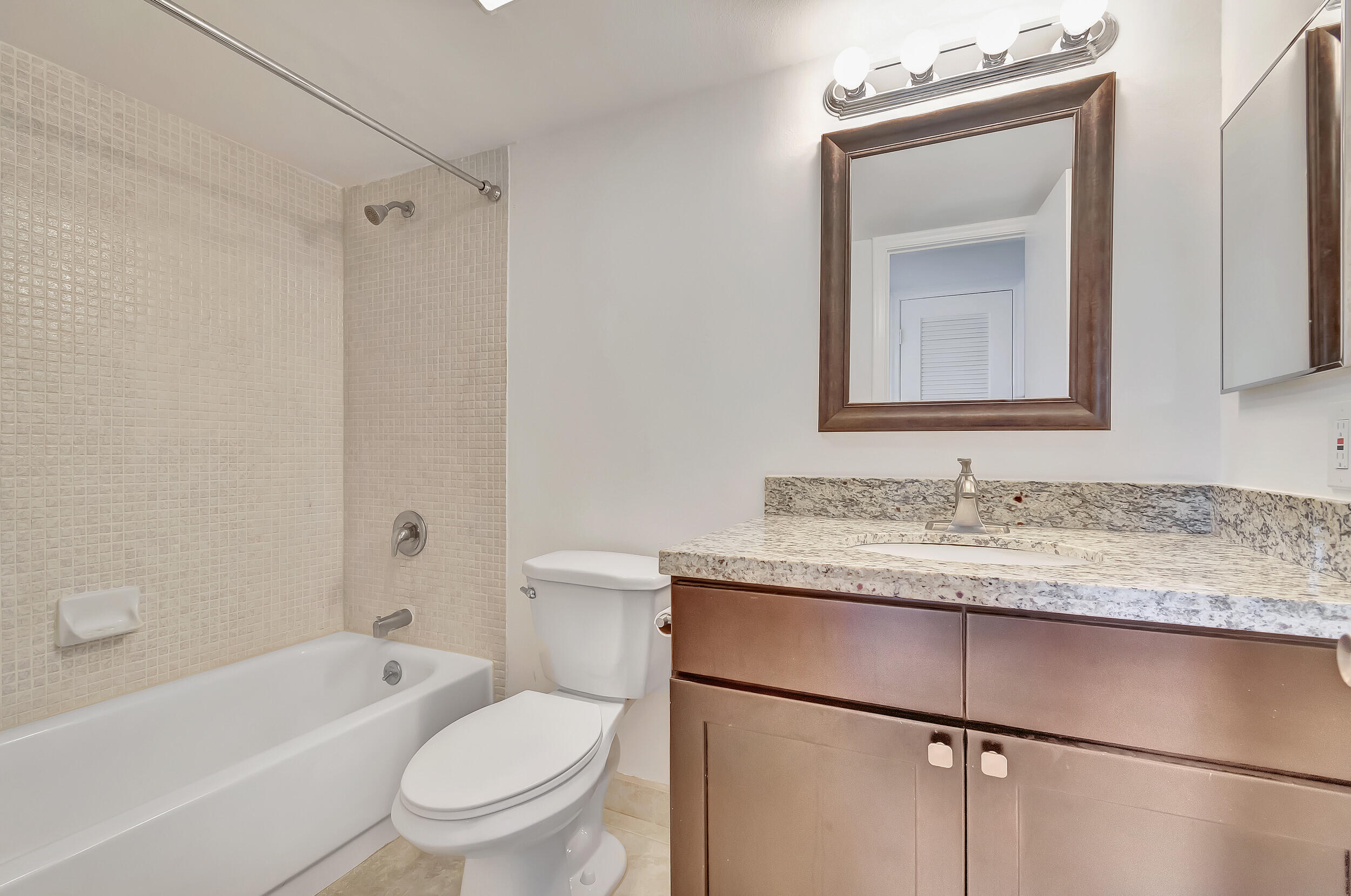 MLS #R11139553 image #19