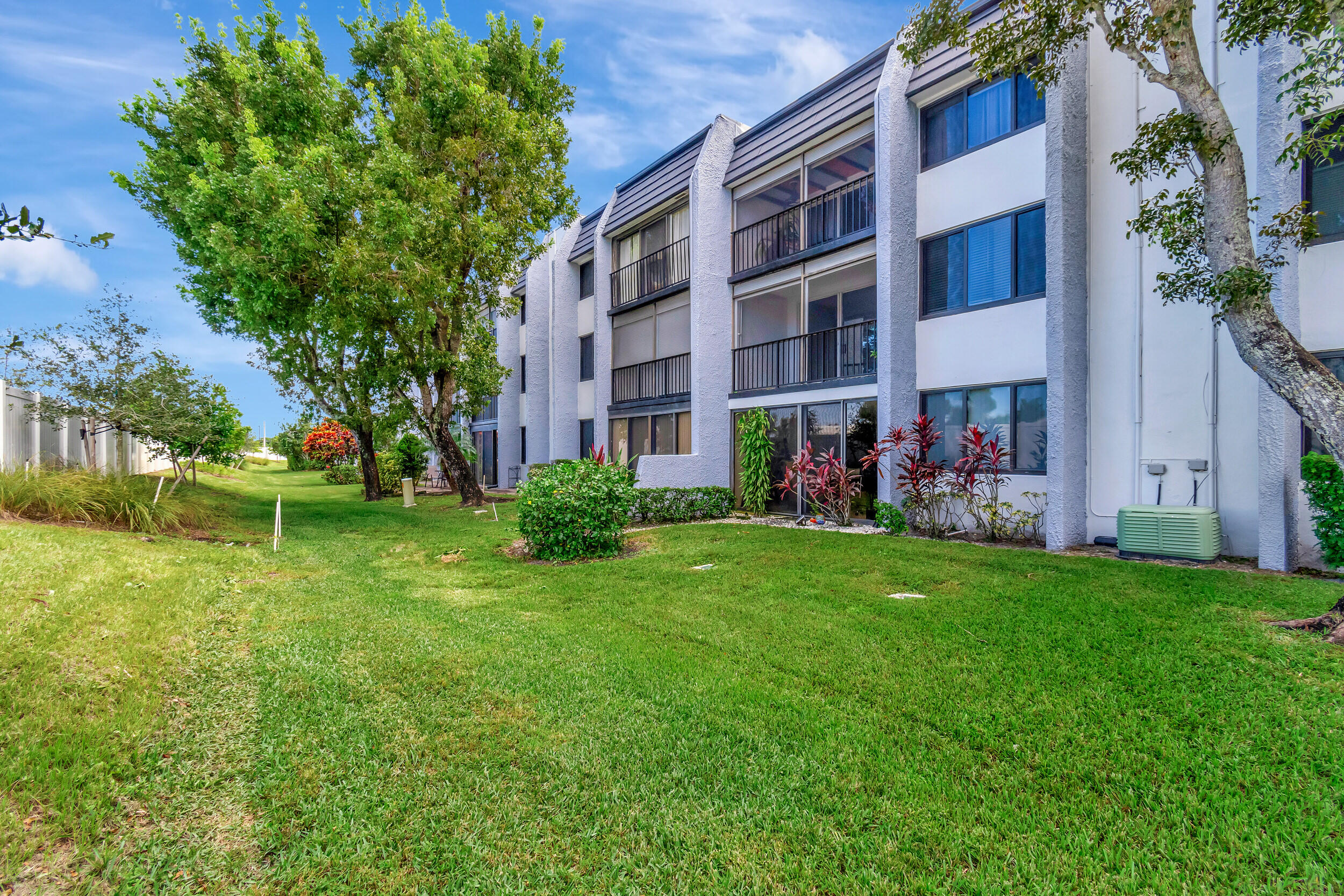 MLS #R11139553 image #27