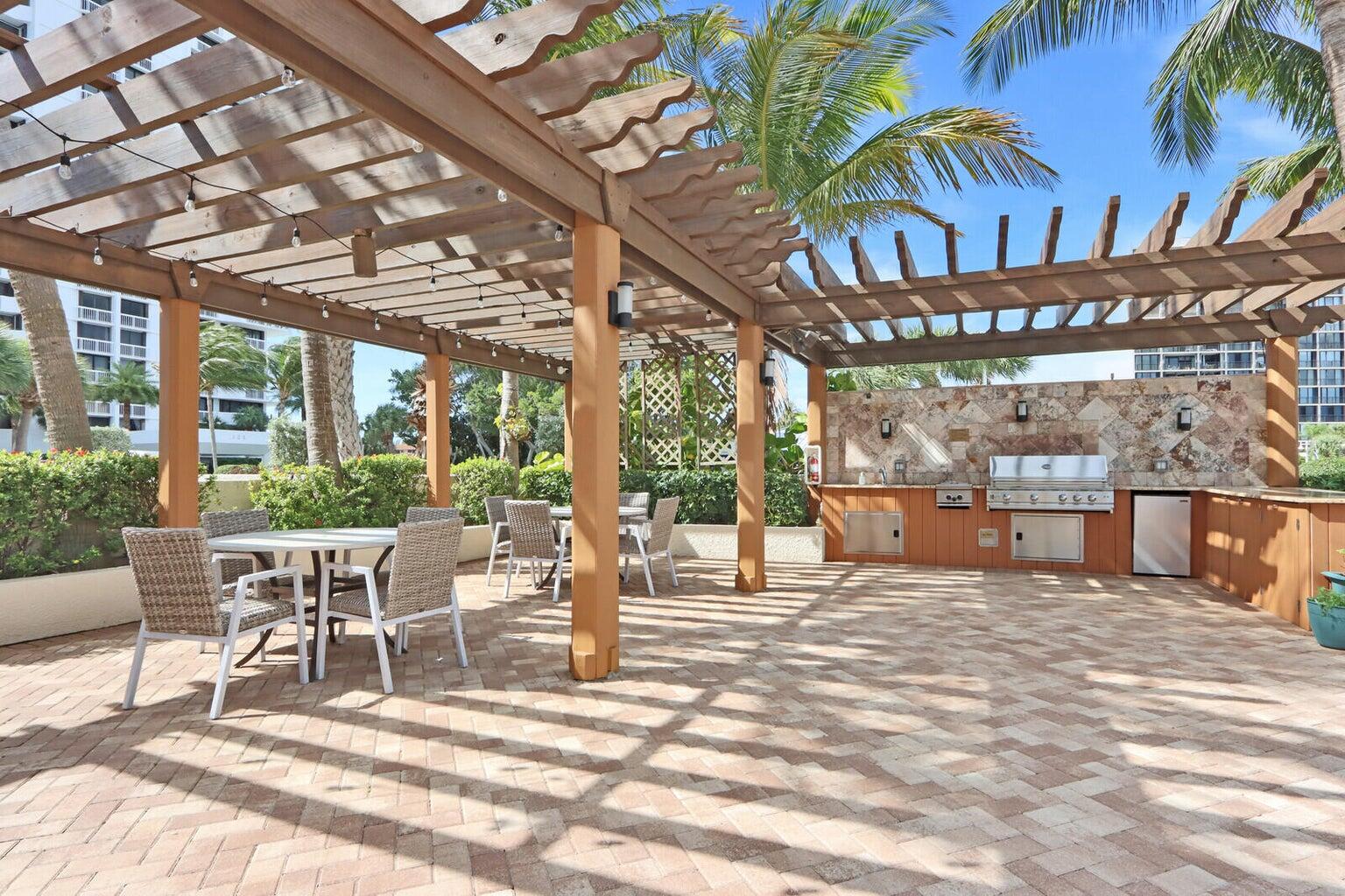 MLS #R11139676 image #54