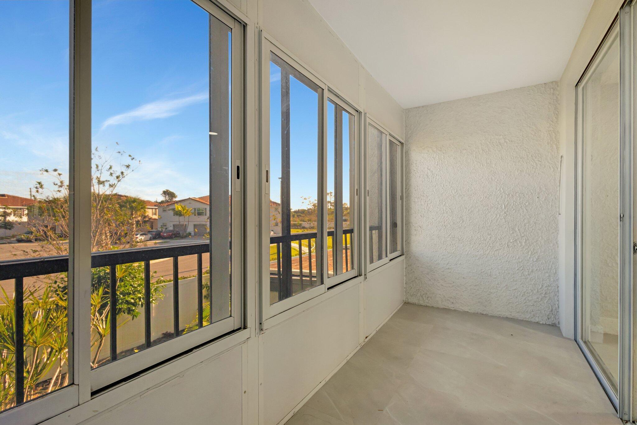 MLS #R11140100 image #17