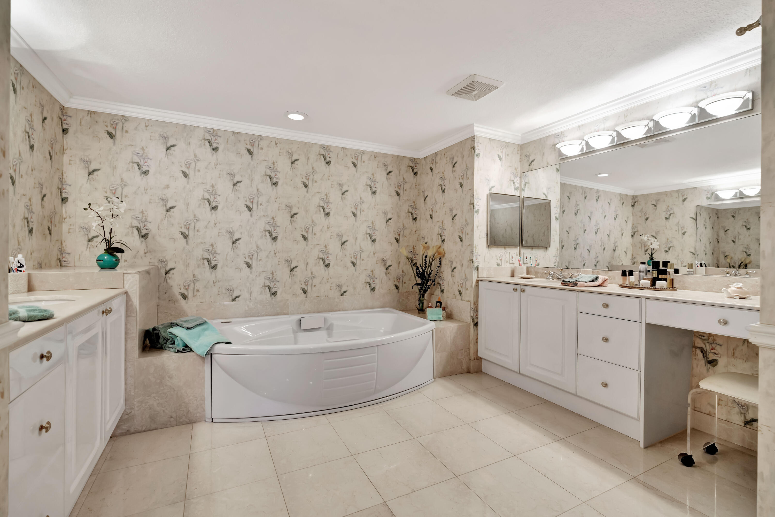 MLS #R11140172 image #25