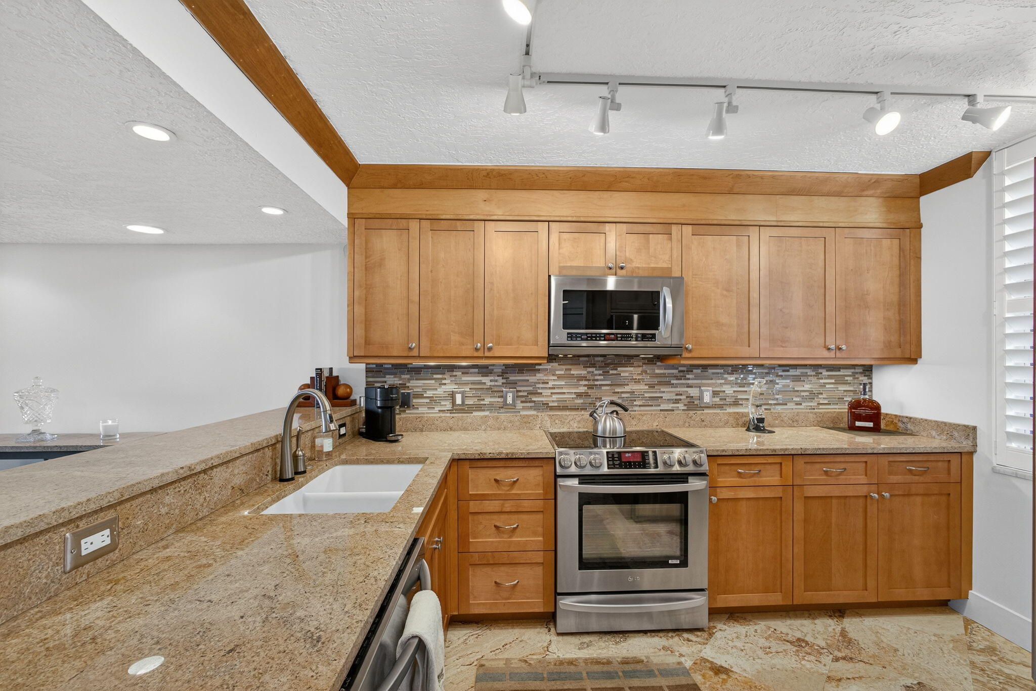 MLS #R11140195 image #5