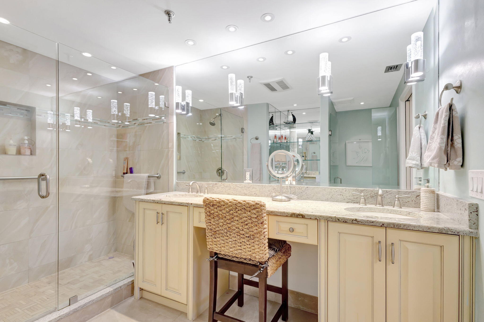 MLS #R11140379 image #32