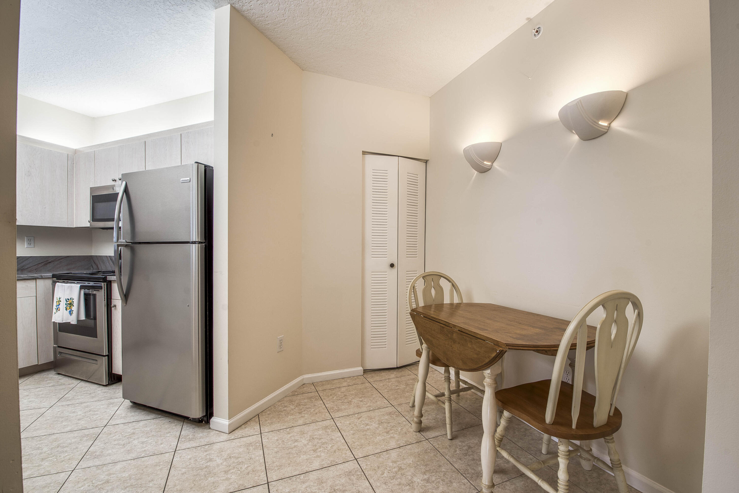 MLS #R11140558 image #10