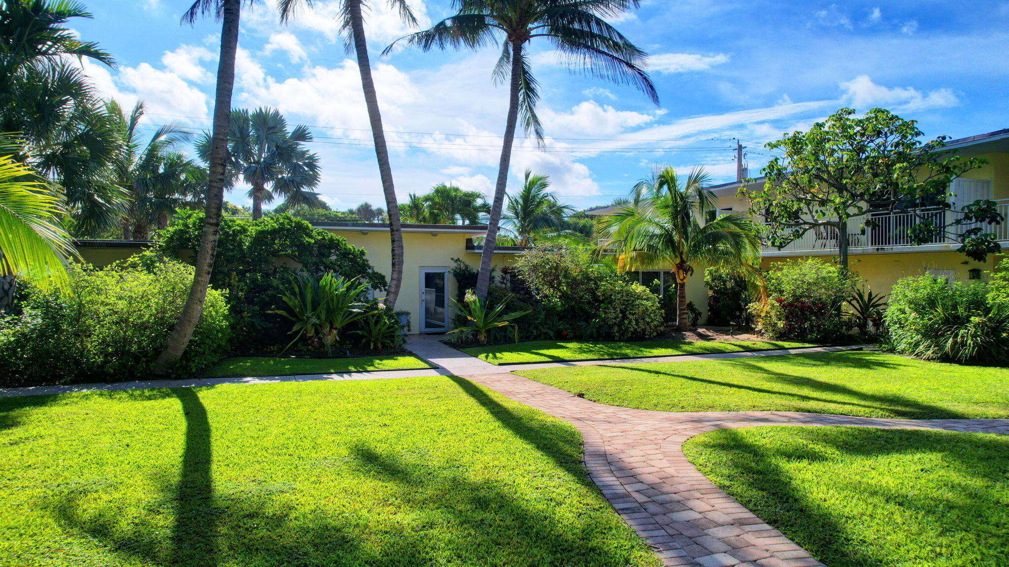 MLS #R11140569 image #17