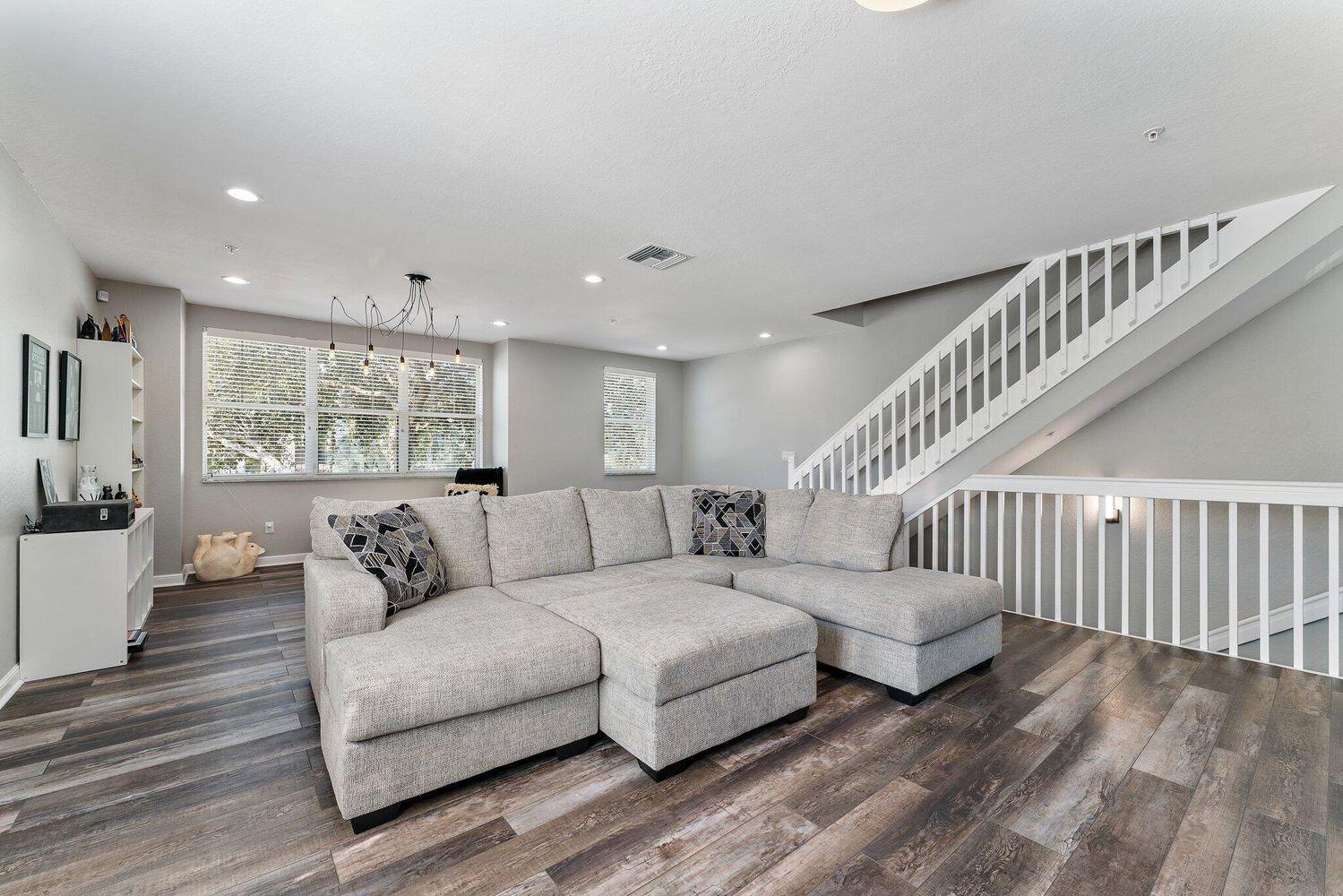 MLS #R11140648 image #4