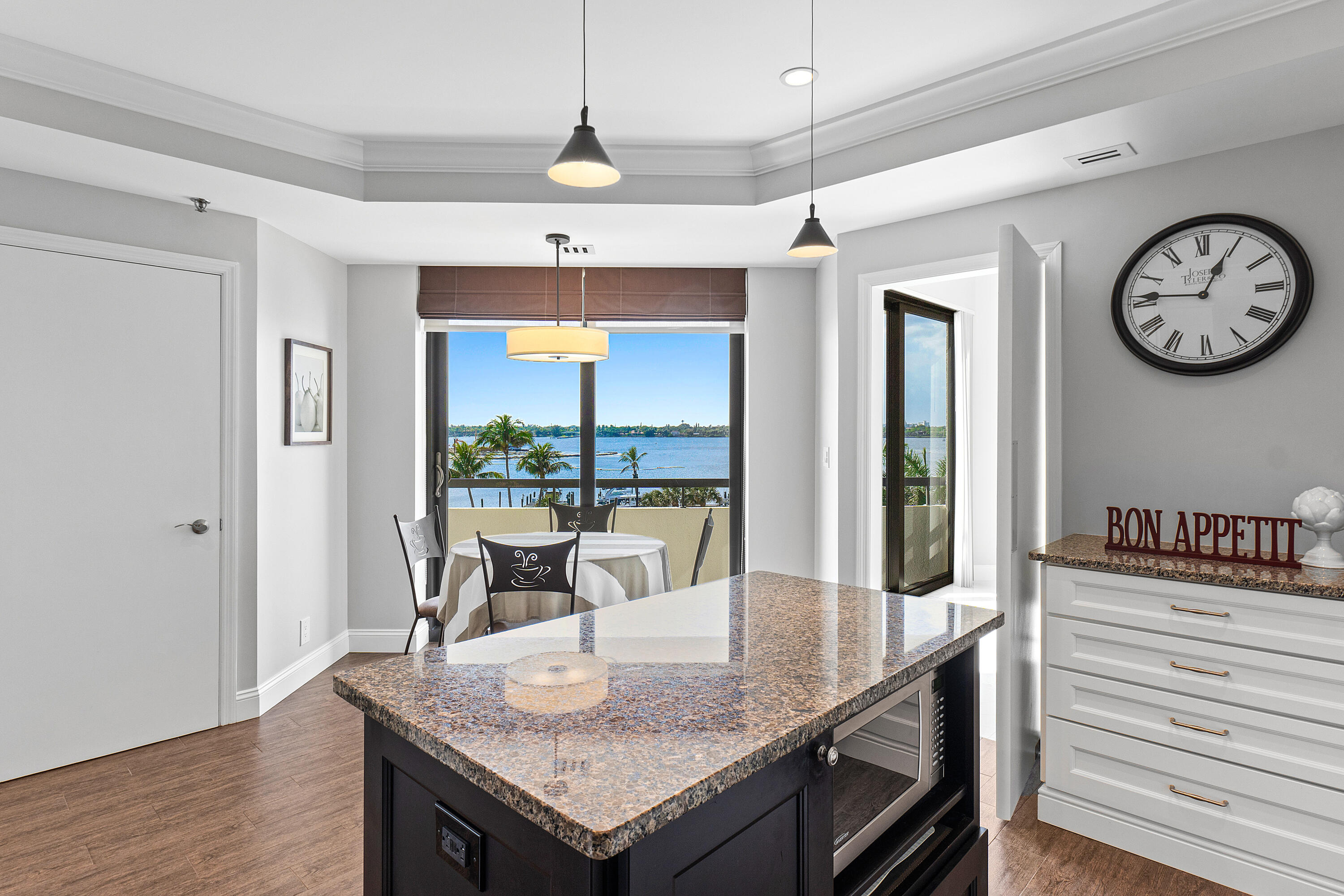 MLS #R11140713 image #5