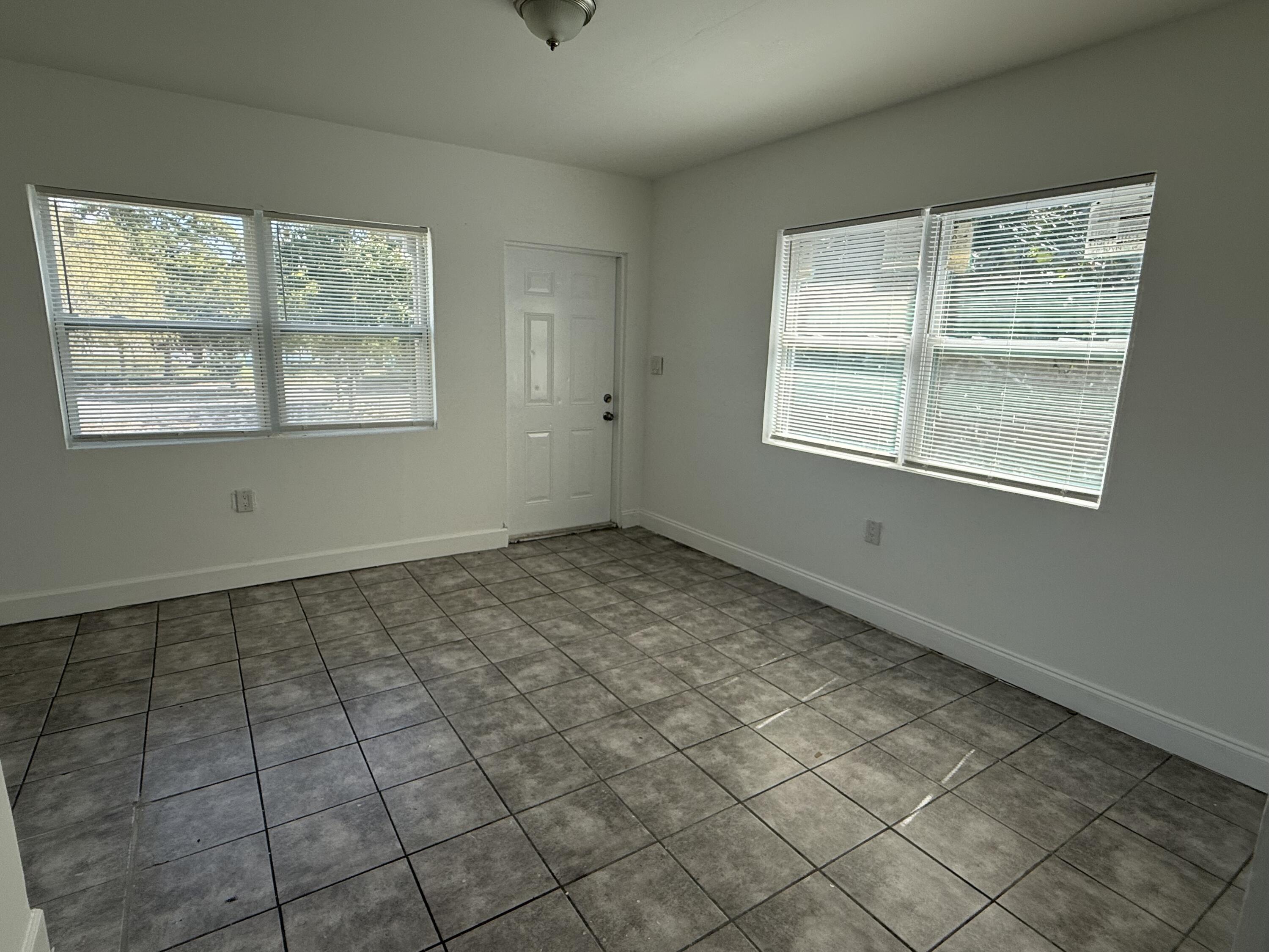 MLS #R11140747 image #14