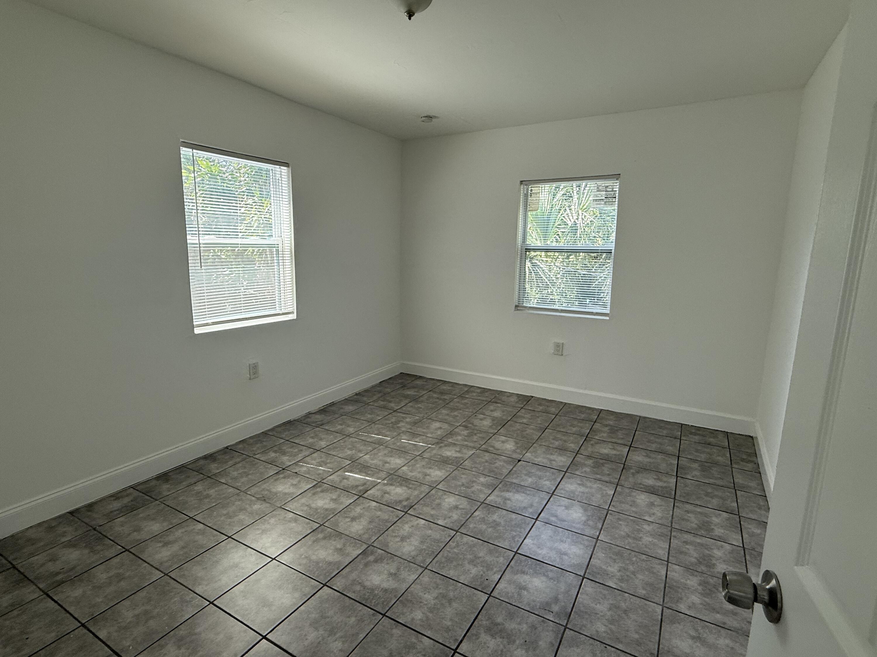 MLS #R11140747 image #18