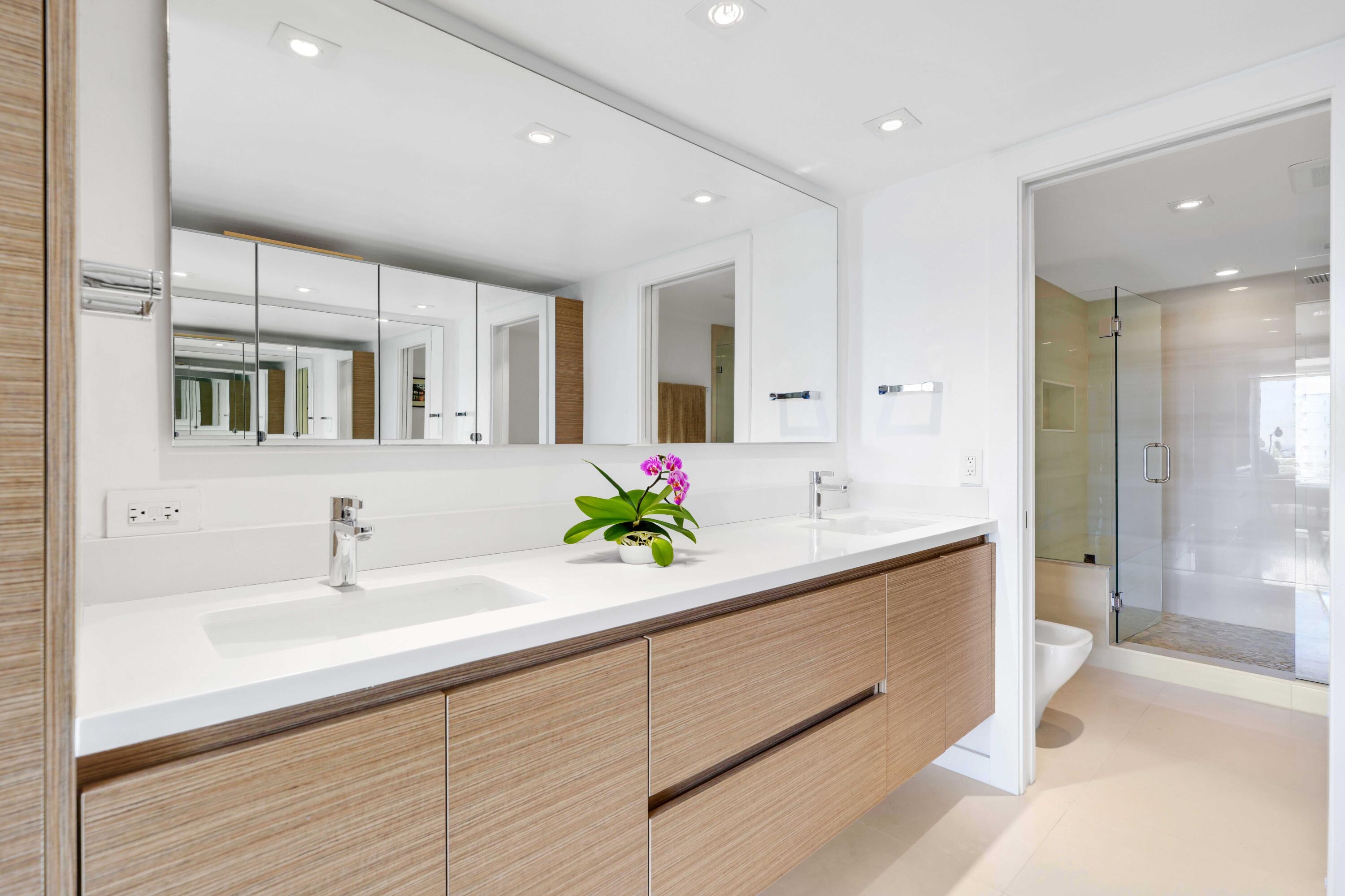 MLS #R11140870 image #10