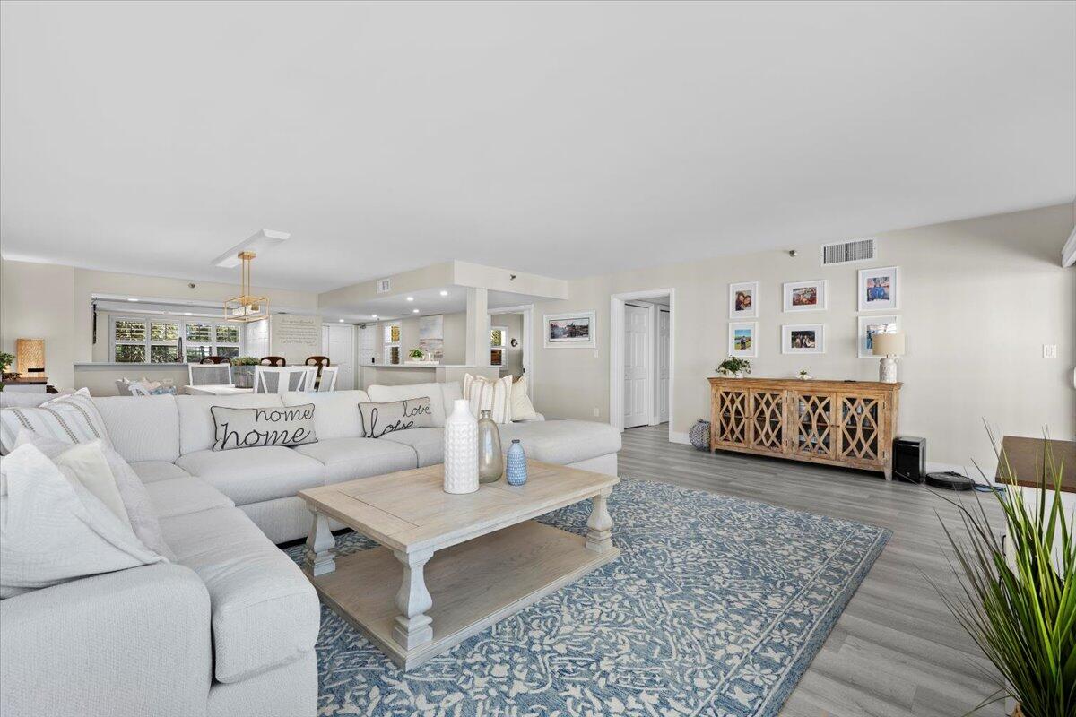 MLS #R11141031 image #1