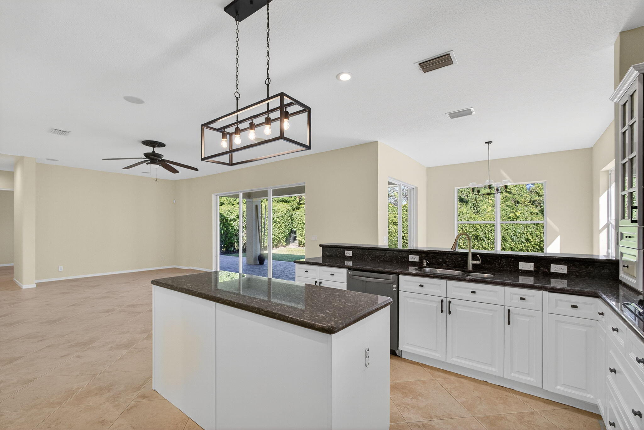 MLS #R11141048 image #21