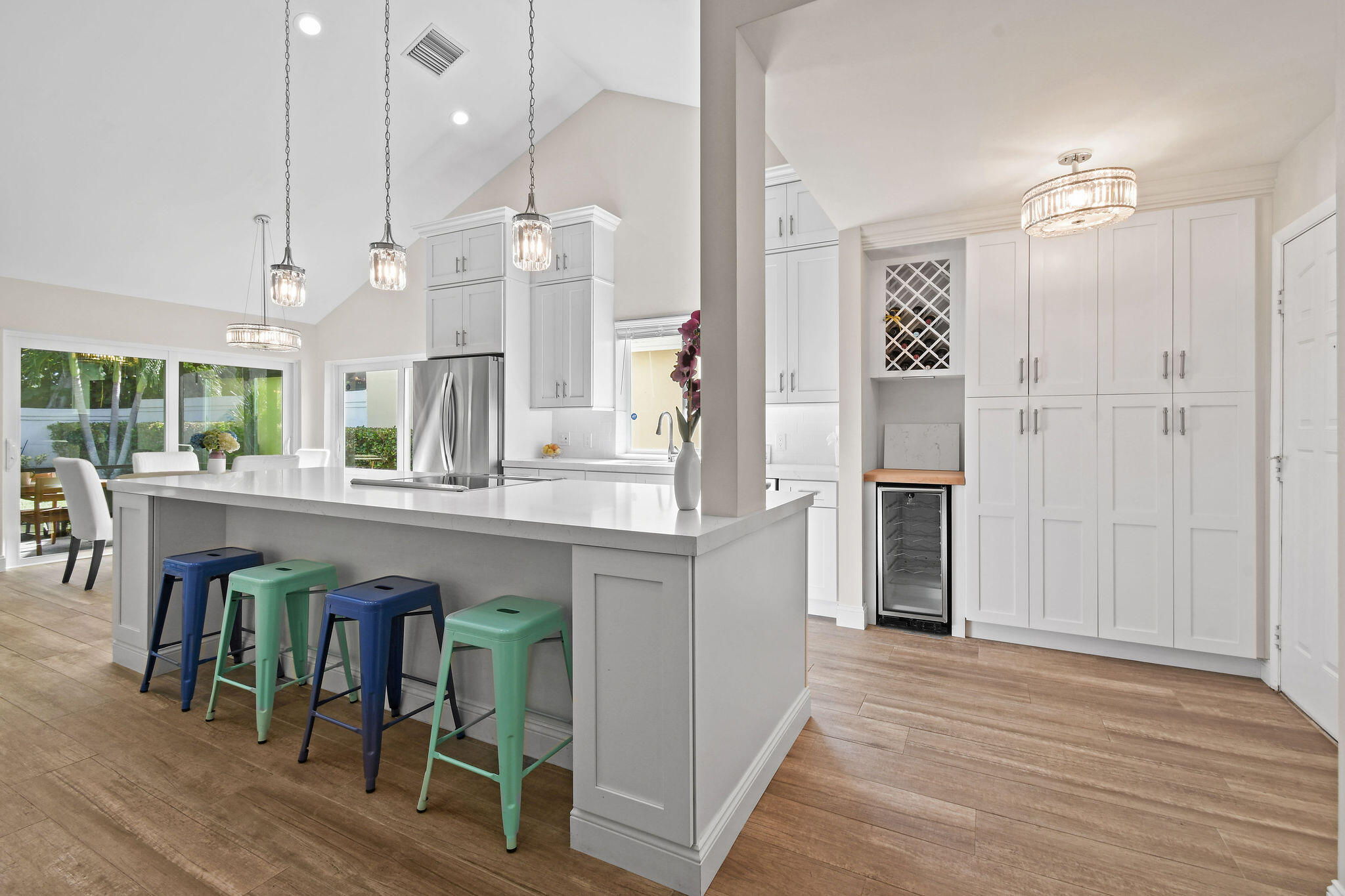 MLS #R11141059 image #1