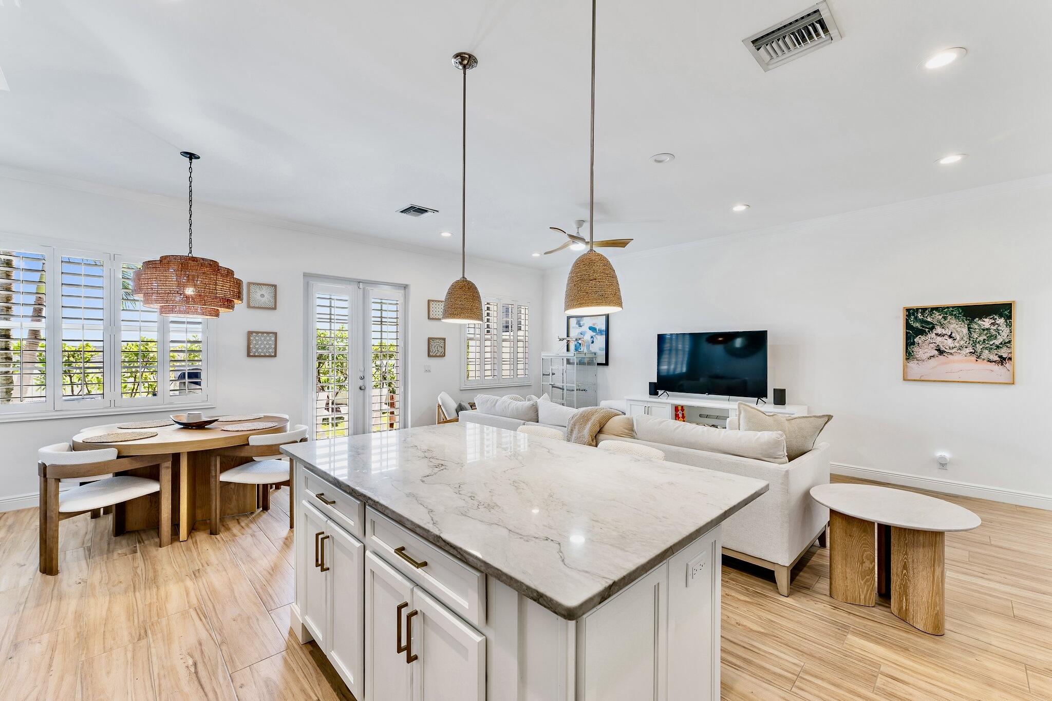 MLS #R11141209 image #7