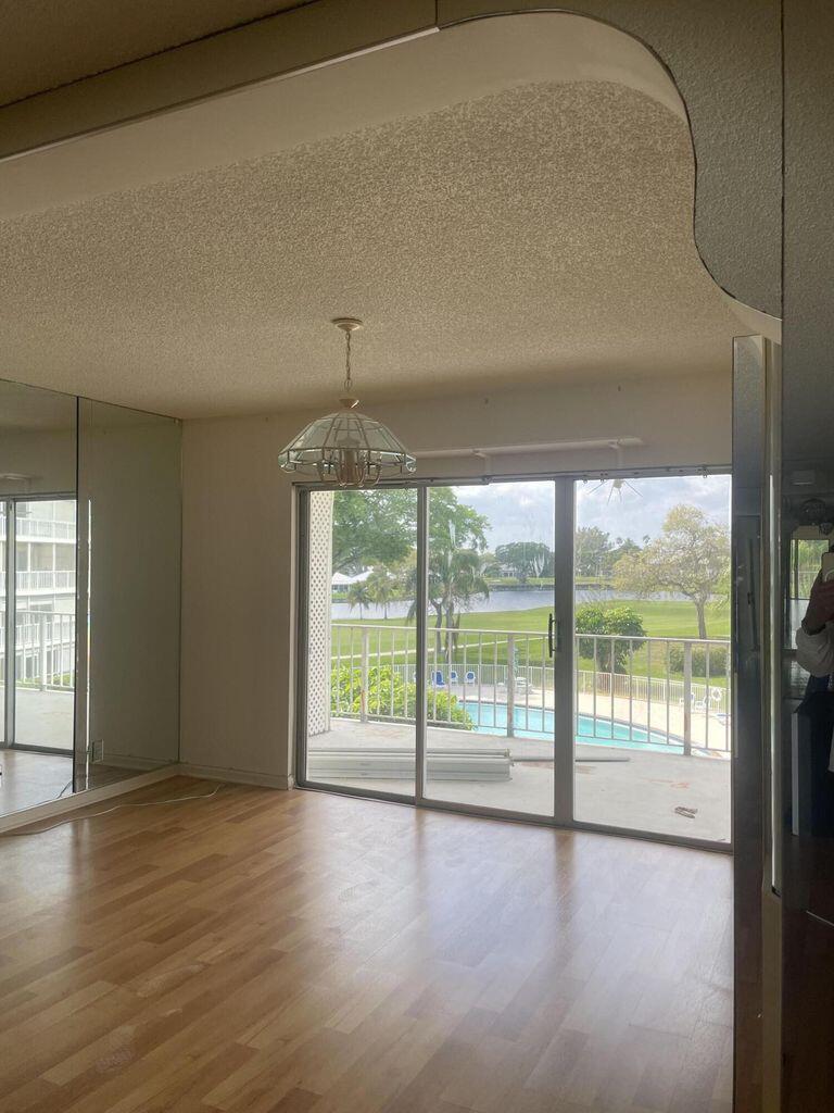 MLS #R11141295 image #9