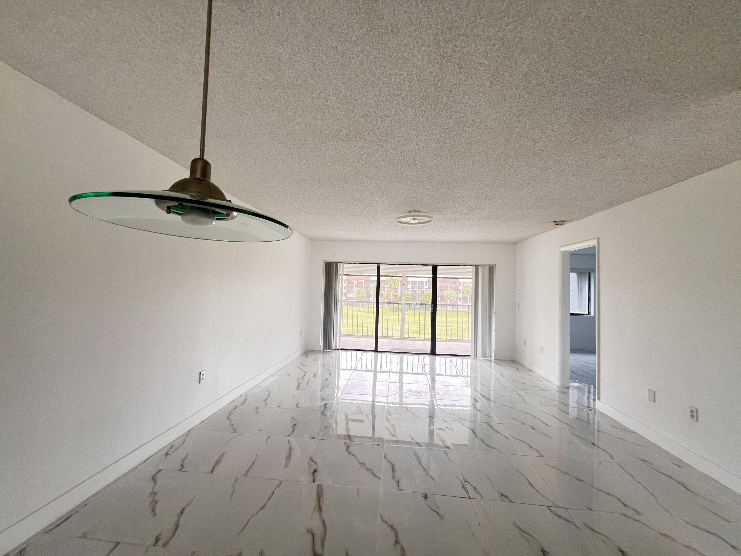 MLS #R11141488 image #10