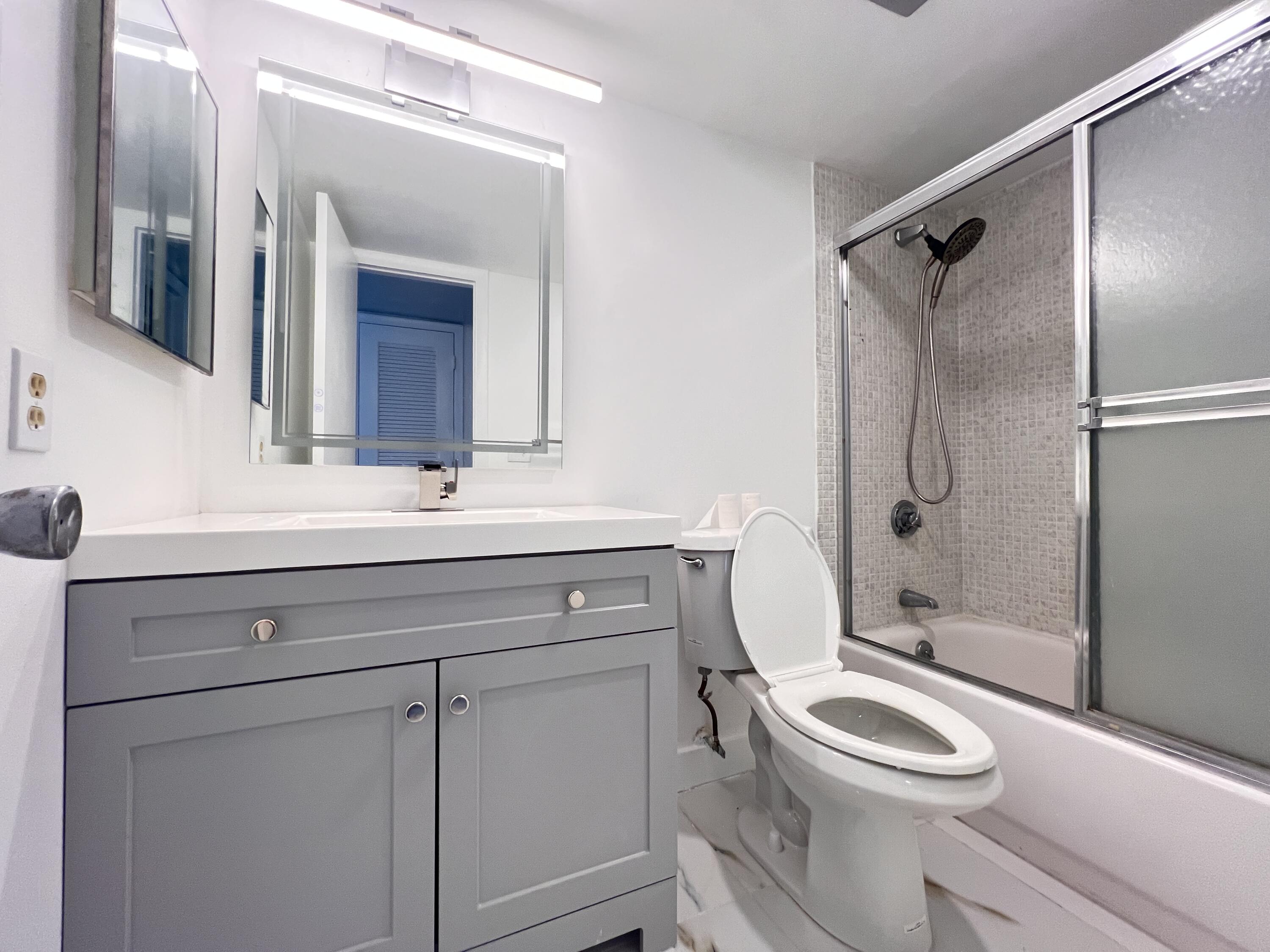 MLS #R11141488 image #16