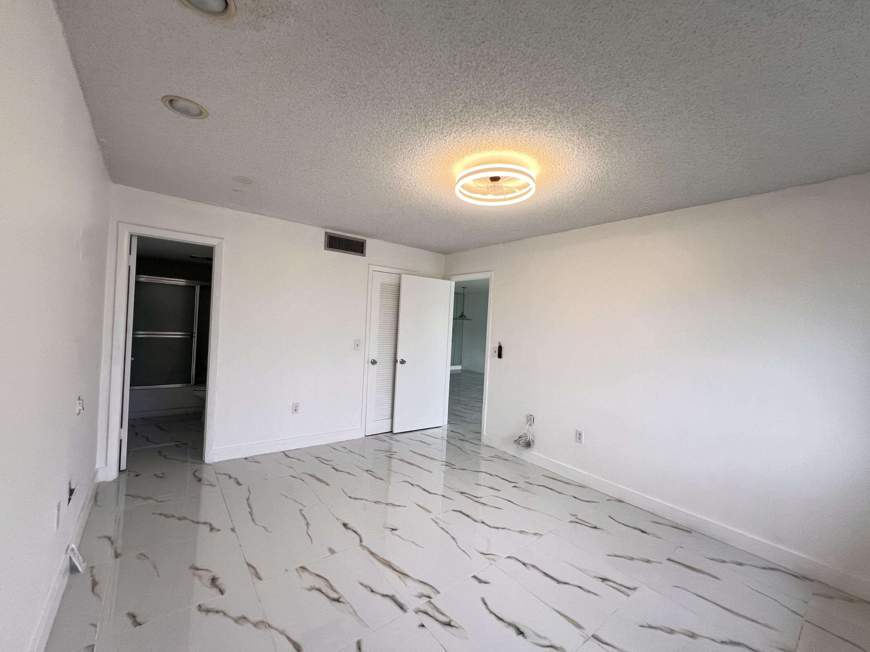 MLS #R11141488 image #18