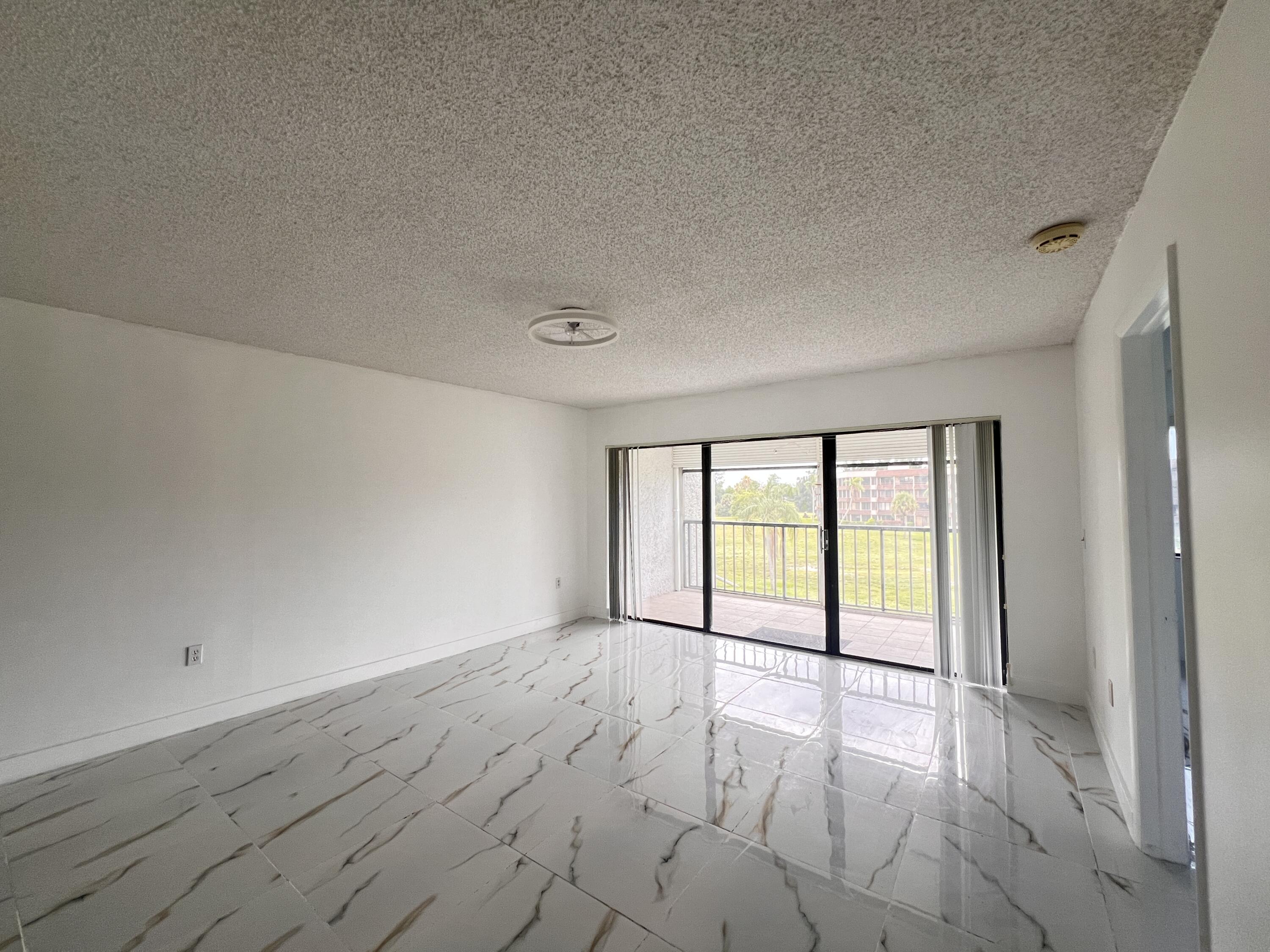 MLS #R11141488 image #8