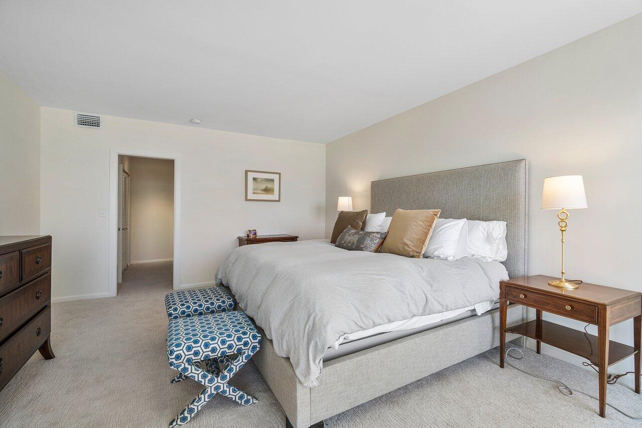 MLS #R11141492 image #21