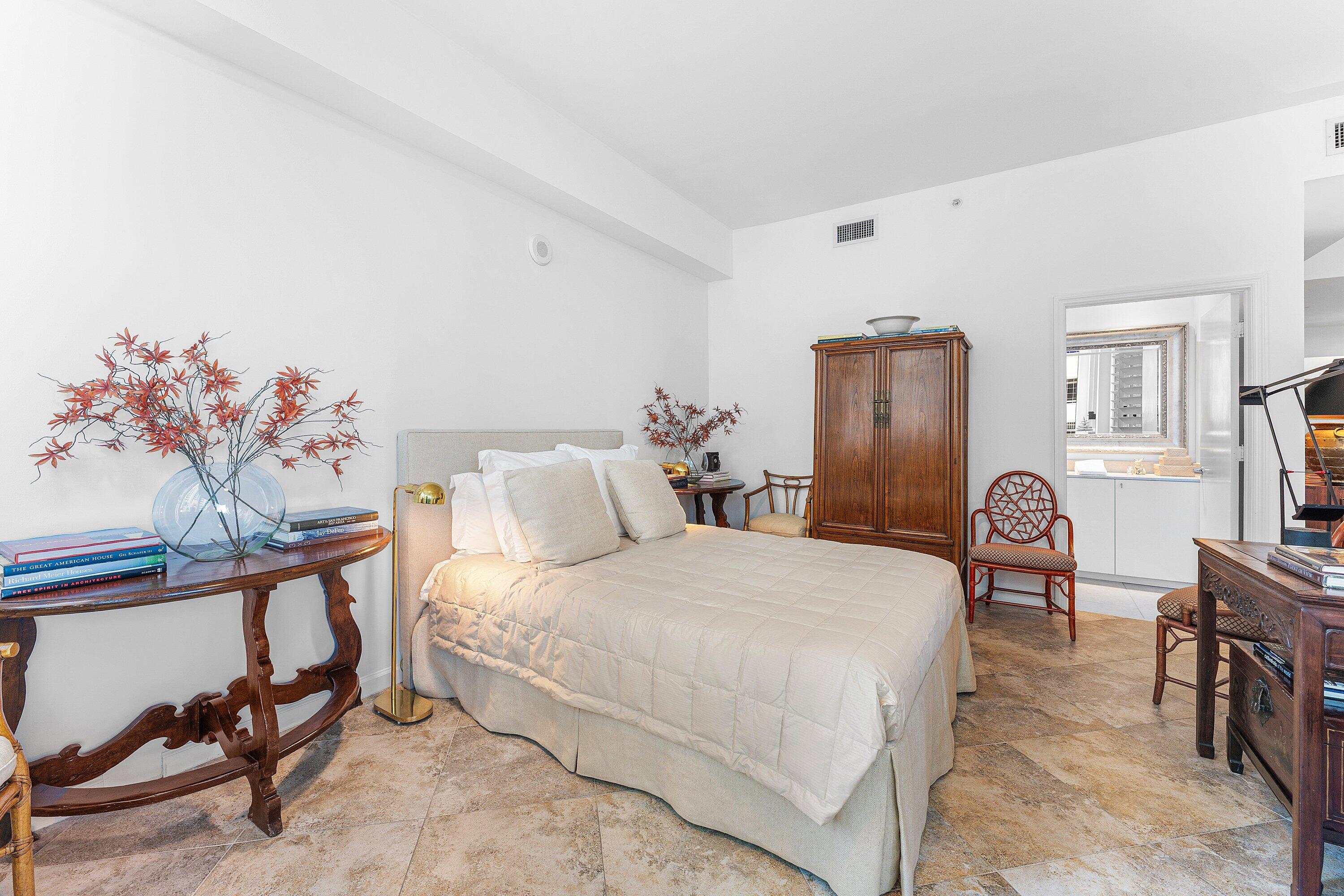 MLS #R11141599 image #11