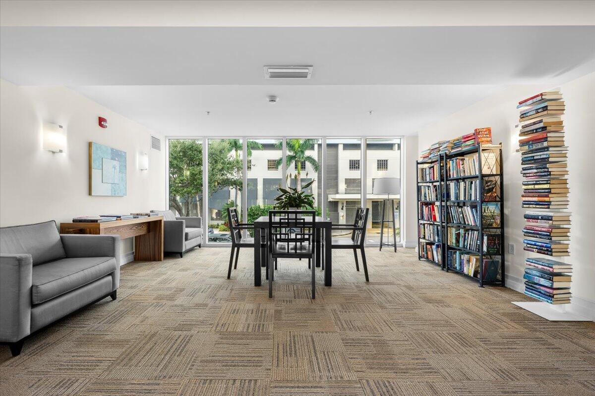 MLS #R11141599 image #19