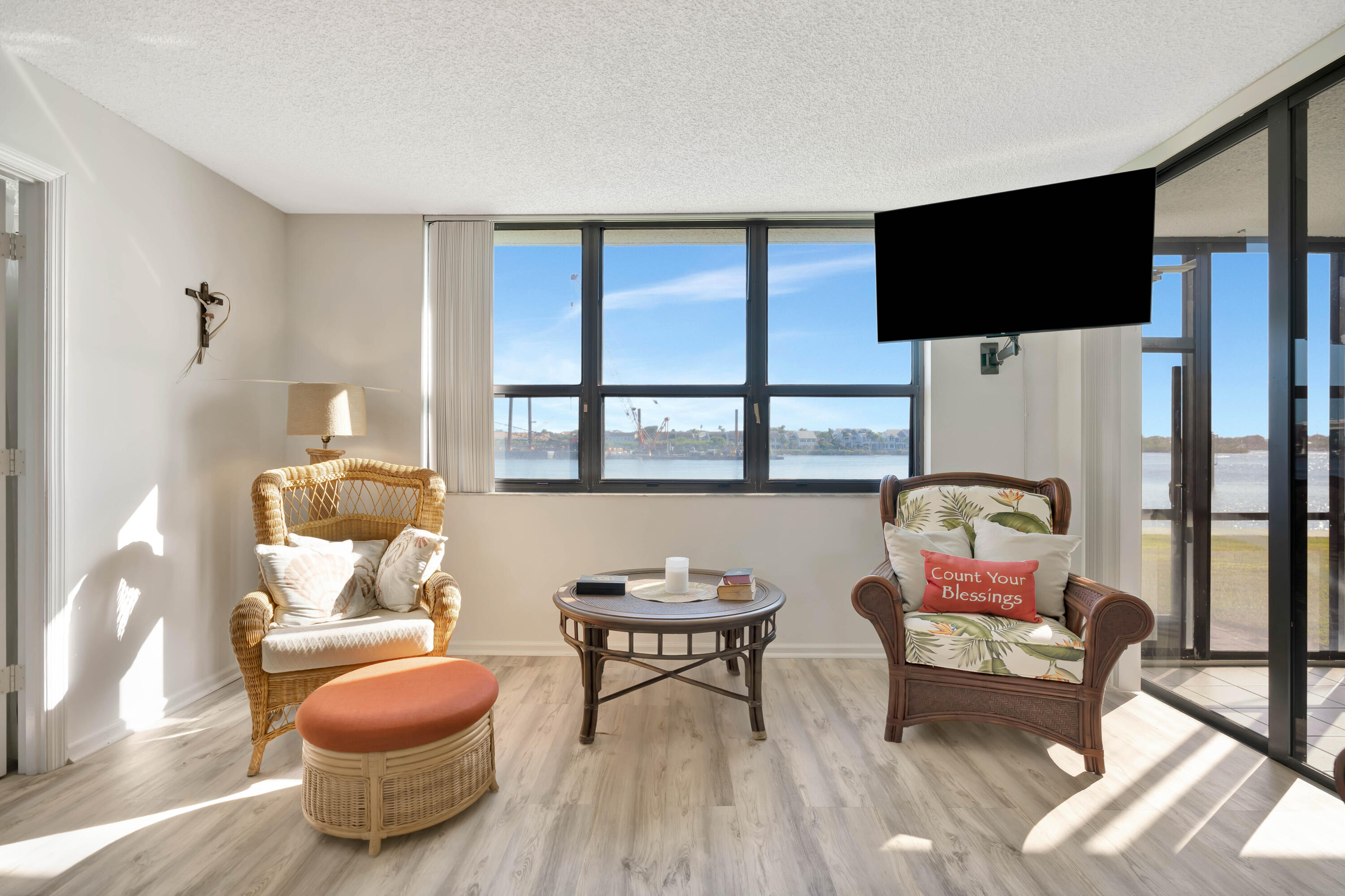 MLS #R11141685 image #7