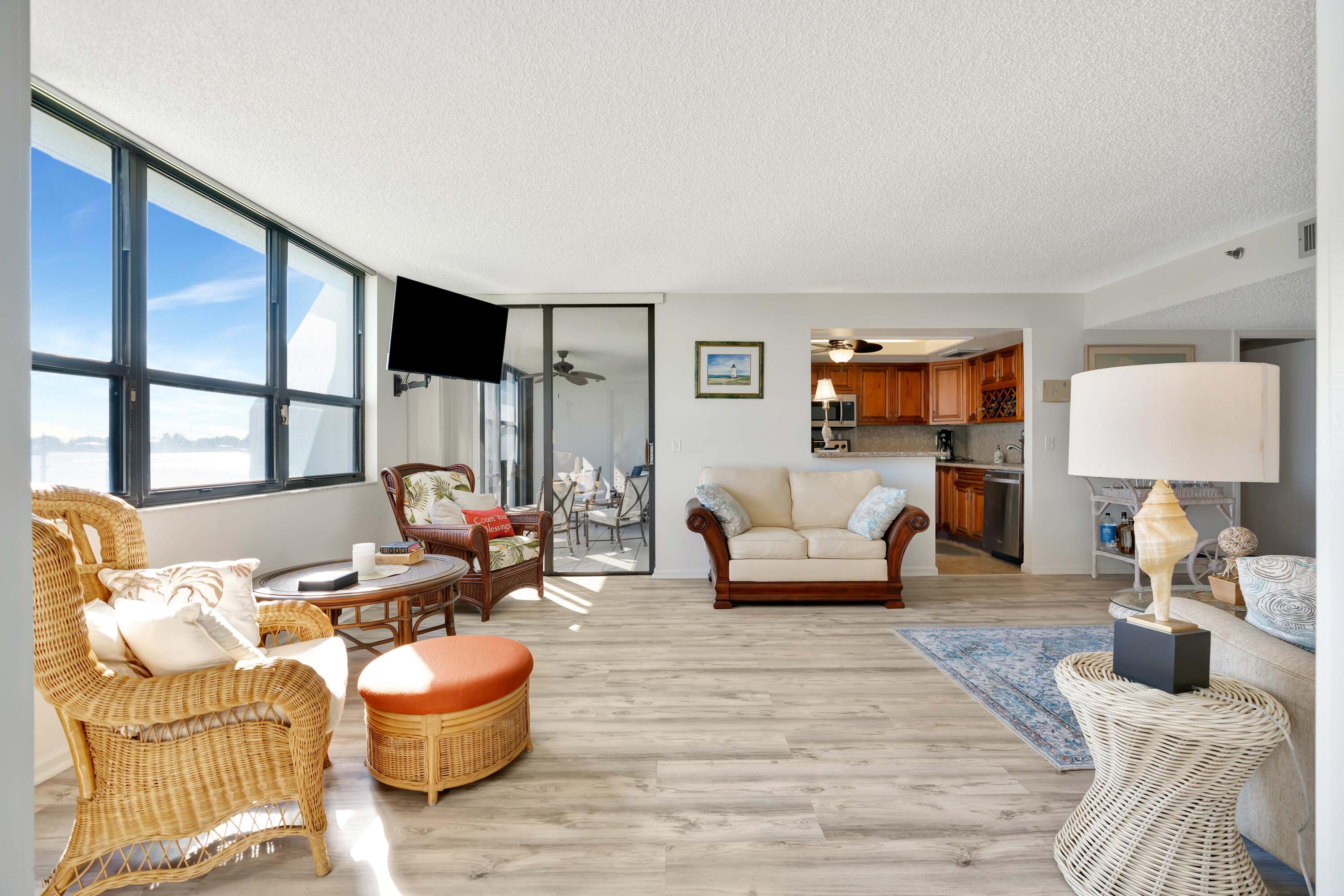 MLS #R11141685 image #9