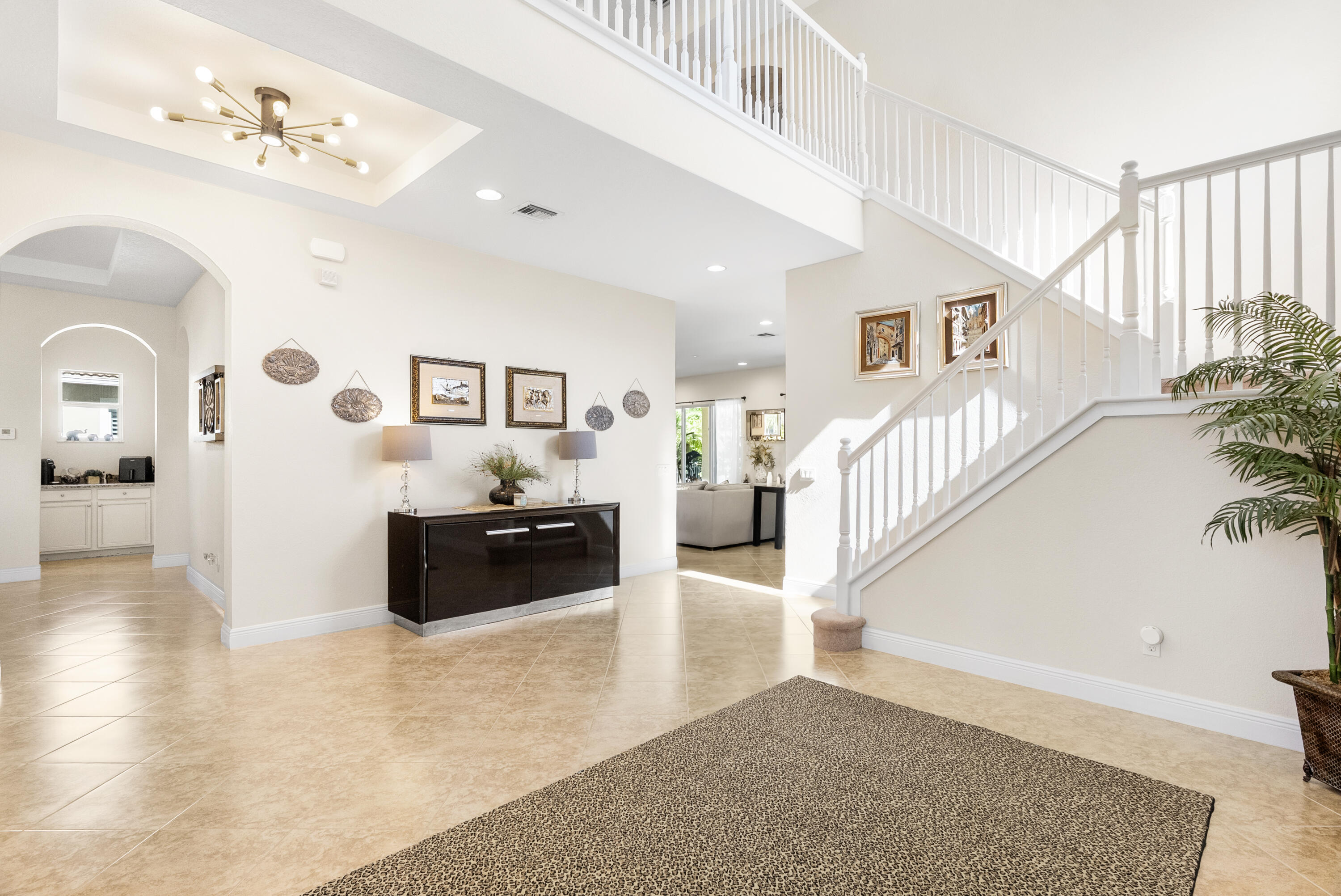 MLS #R11141706 image #10