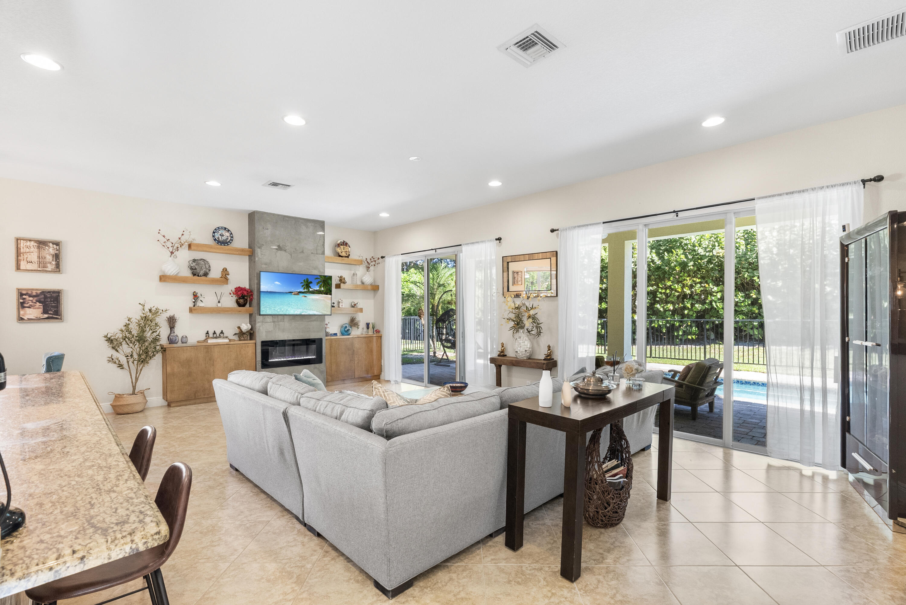 MLS #R11141706 image #15