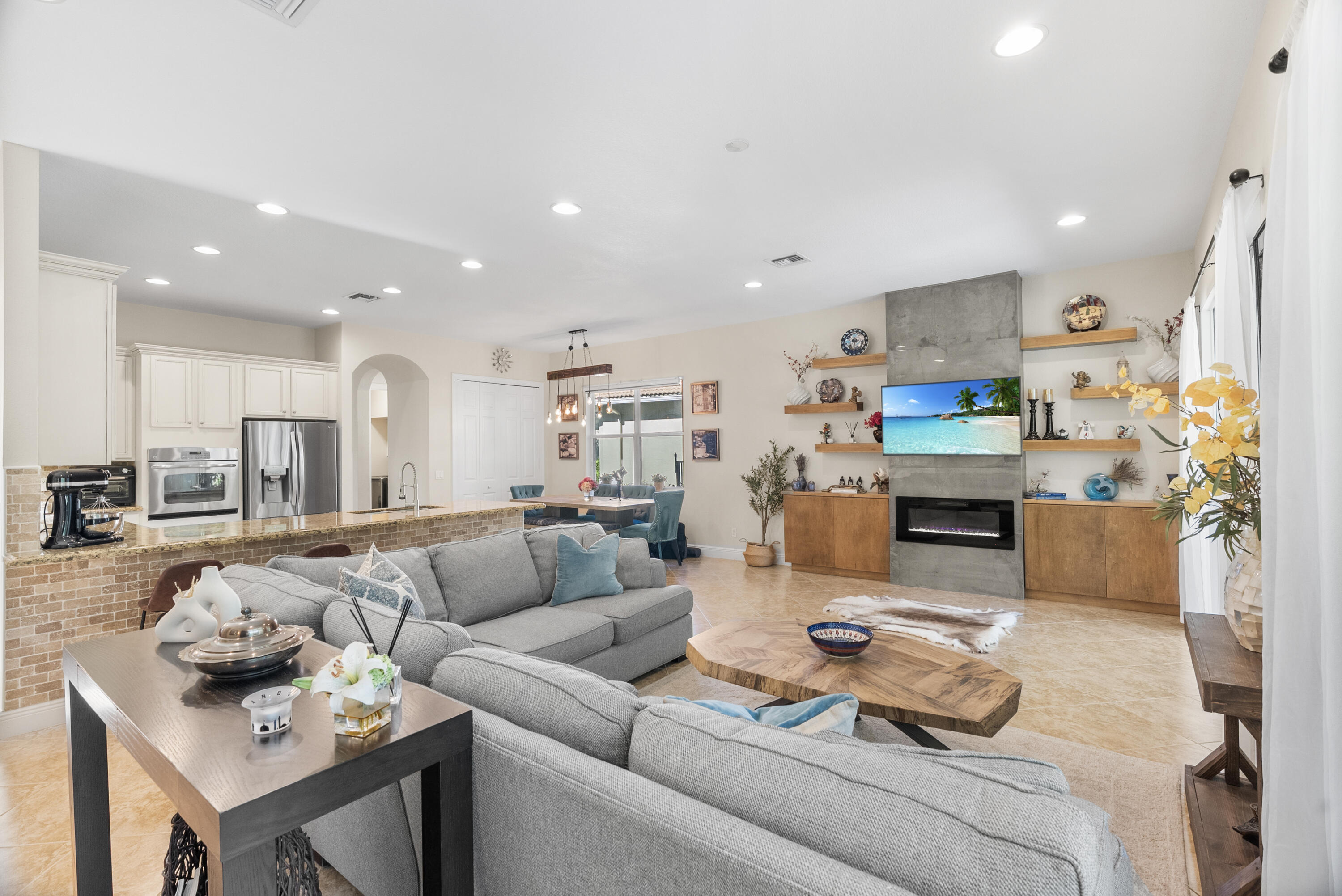 MLS #R11141706 image #17