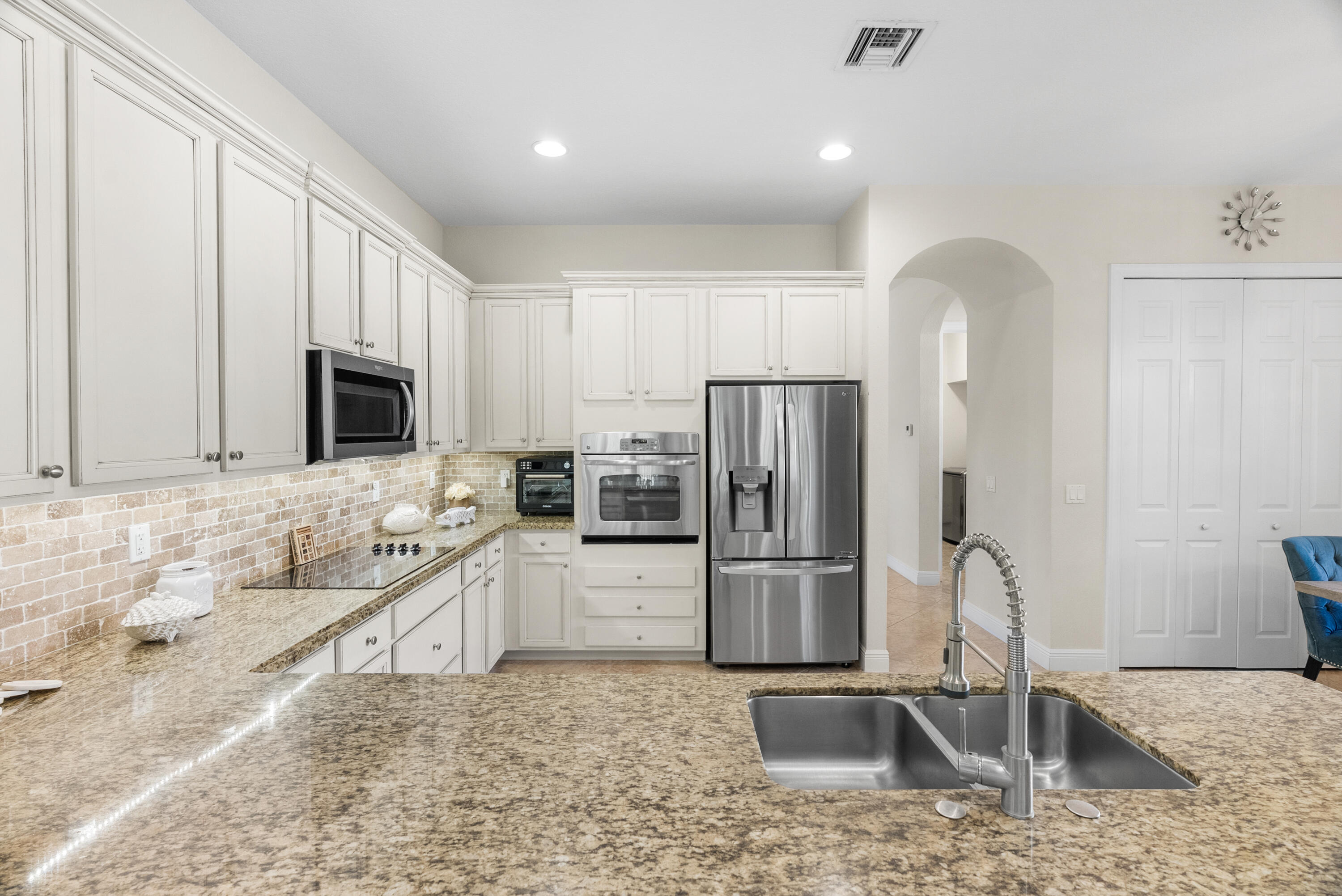 MLS #R11141706 image #24