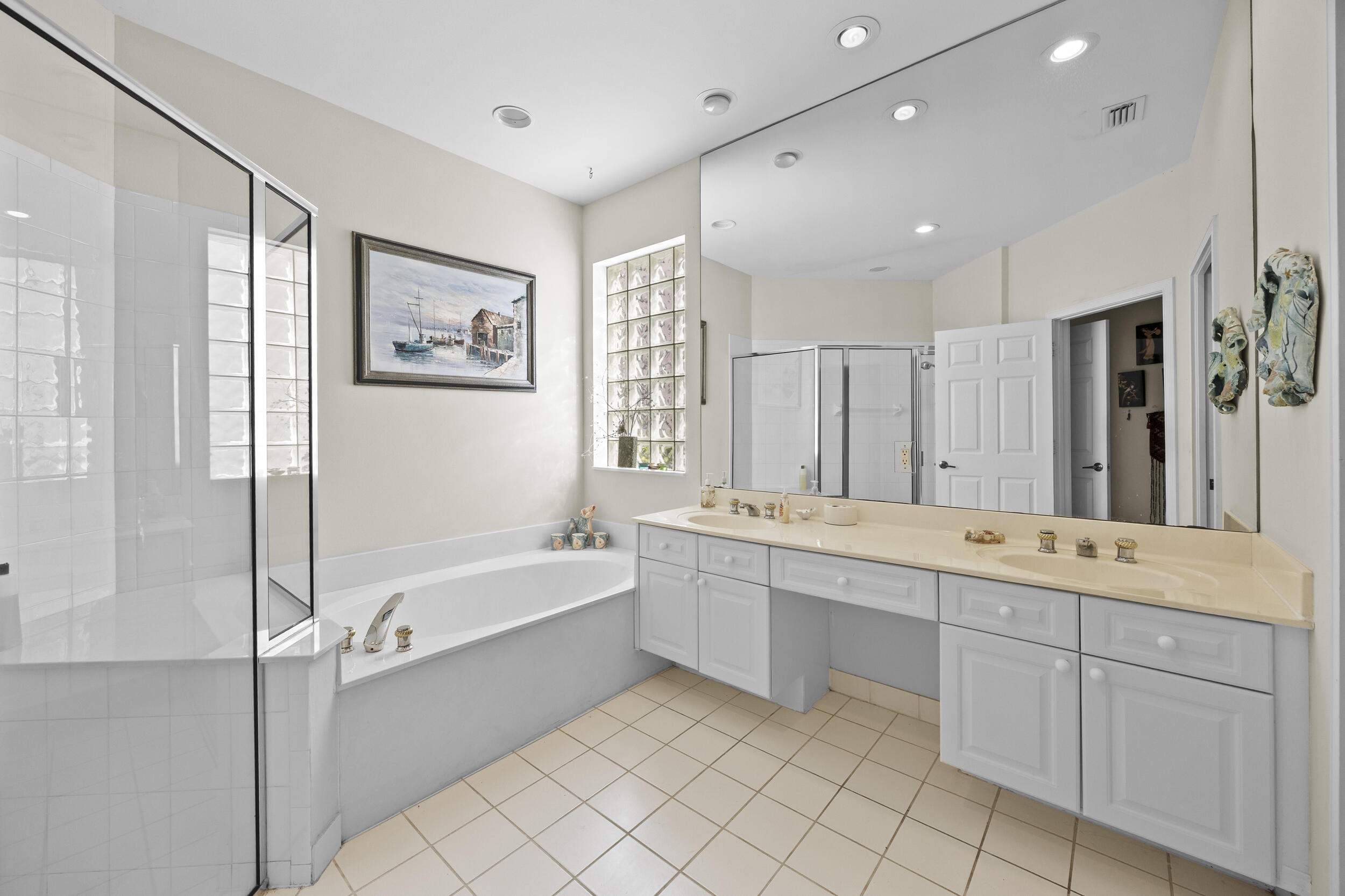 MLS #R11141766 image #8