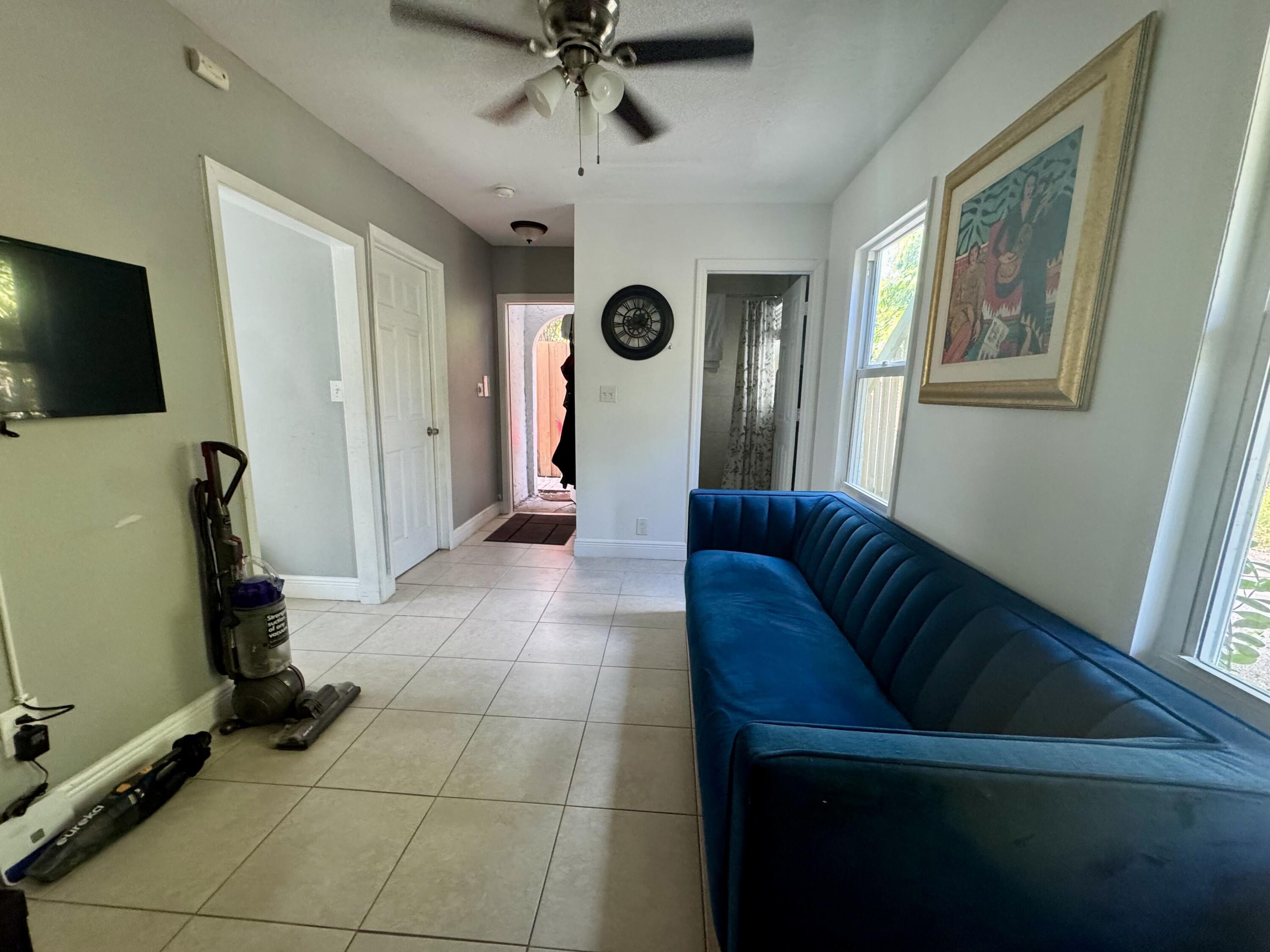 MLS #R11141888 image #23