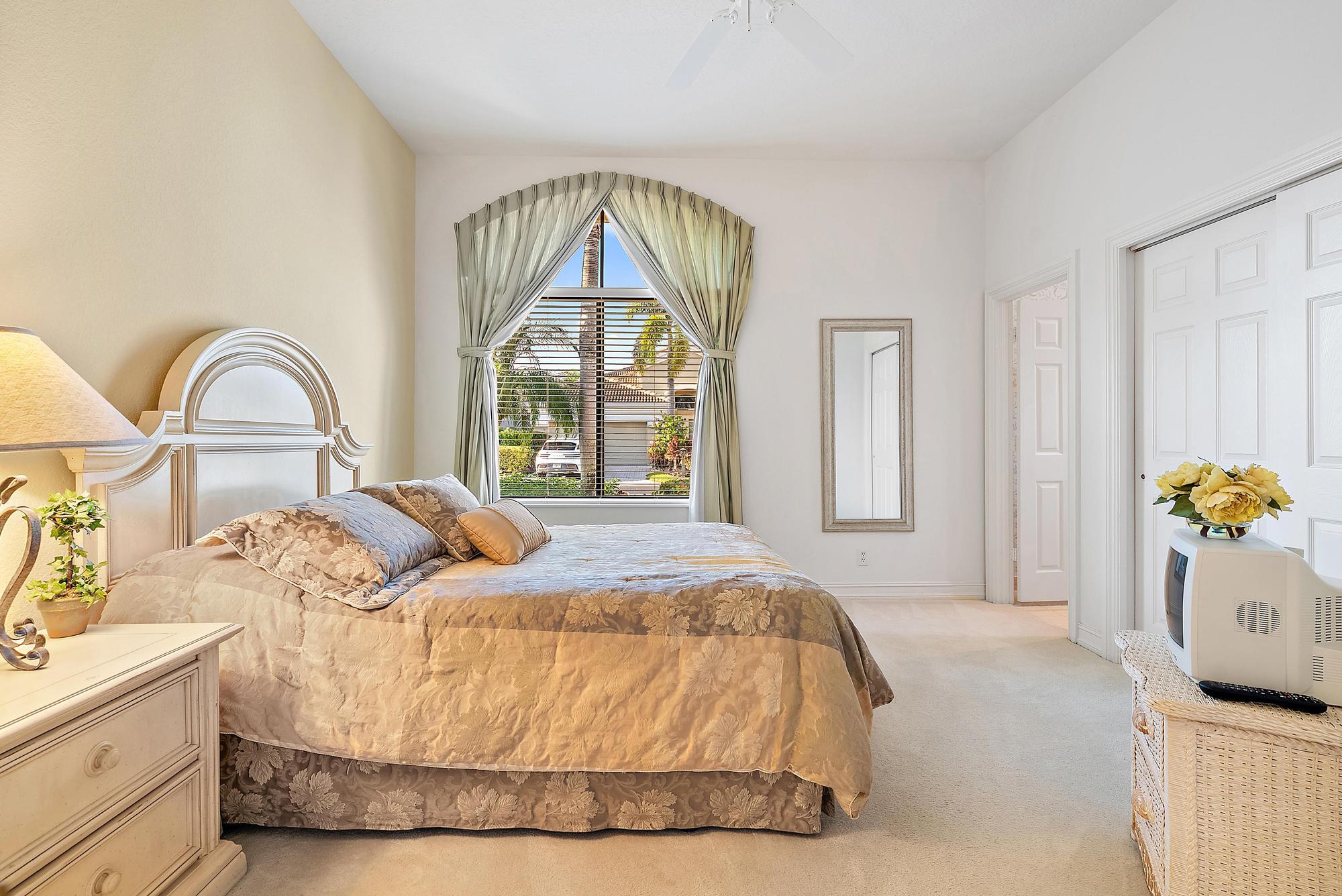 MLS #R11142101 image #24