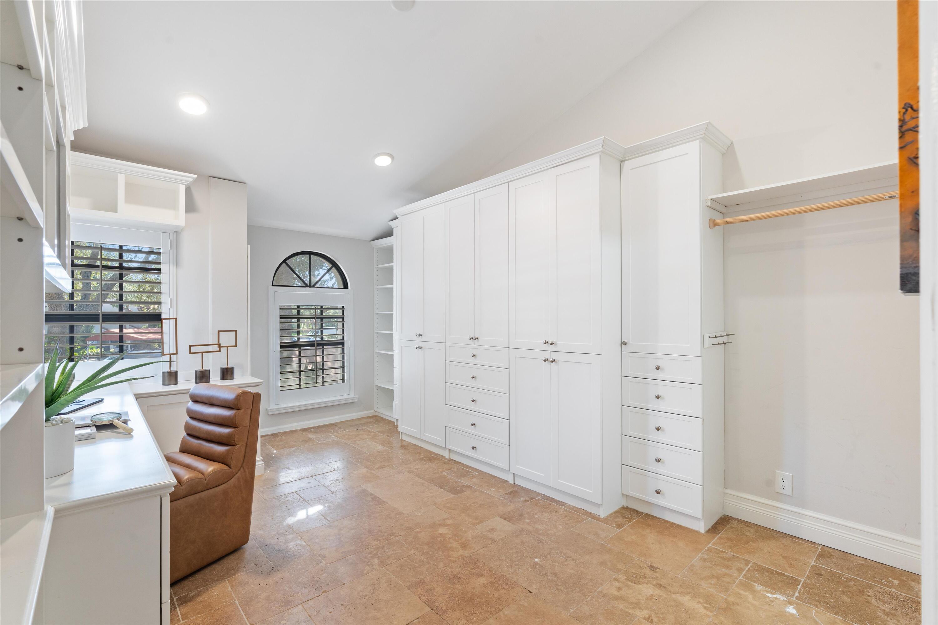 MLS #R11142223 image #18