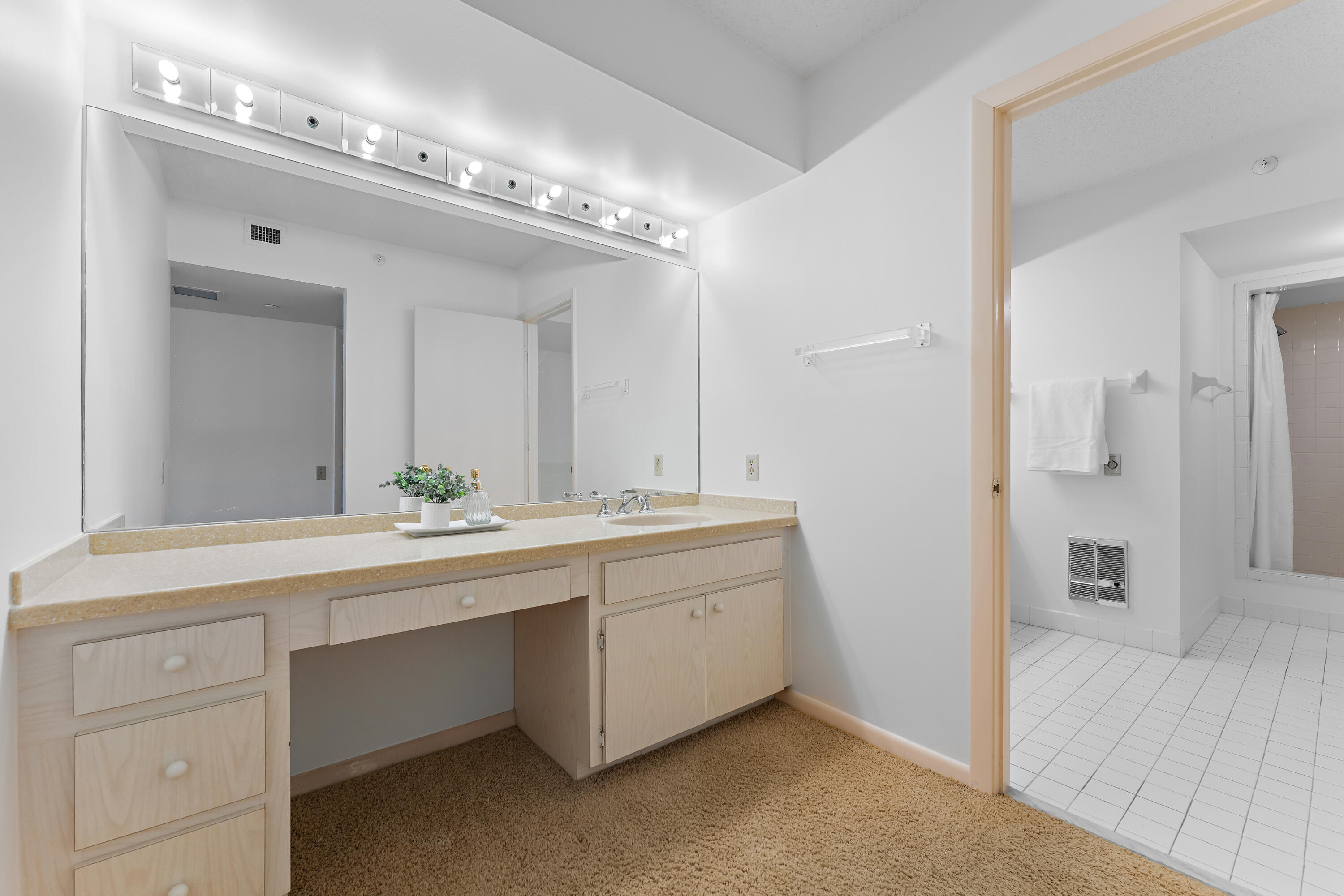 MLS #R11142341 image #50