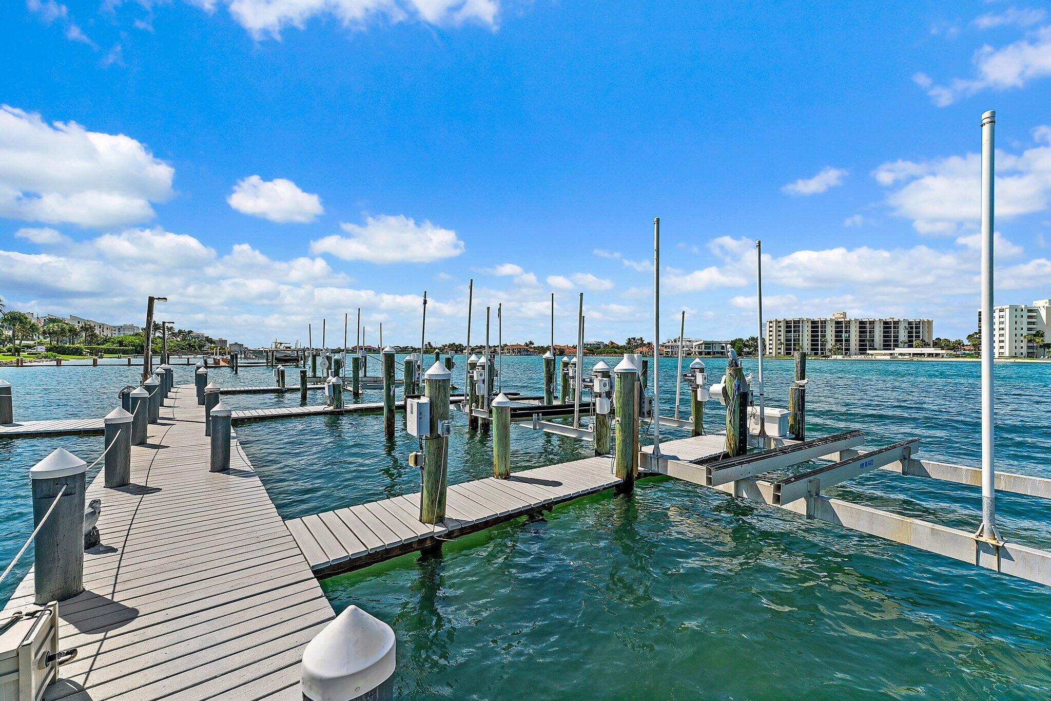 MLS #R11142341 image #68