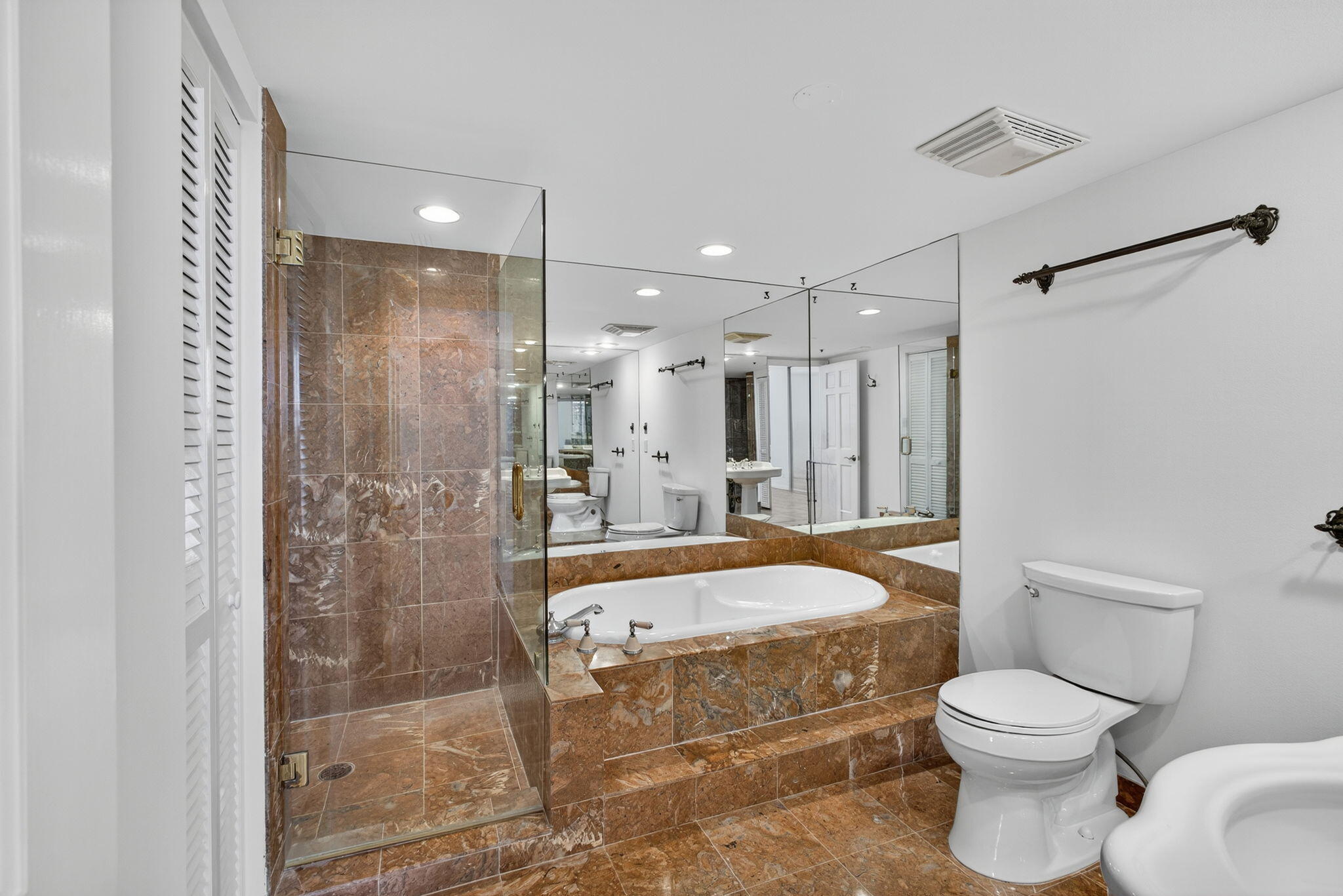 MLS #R11142372 image #15