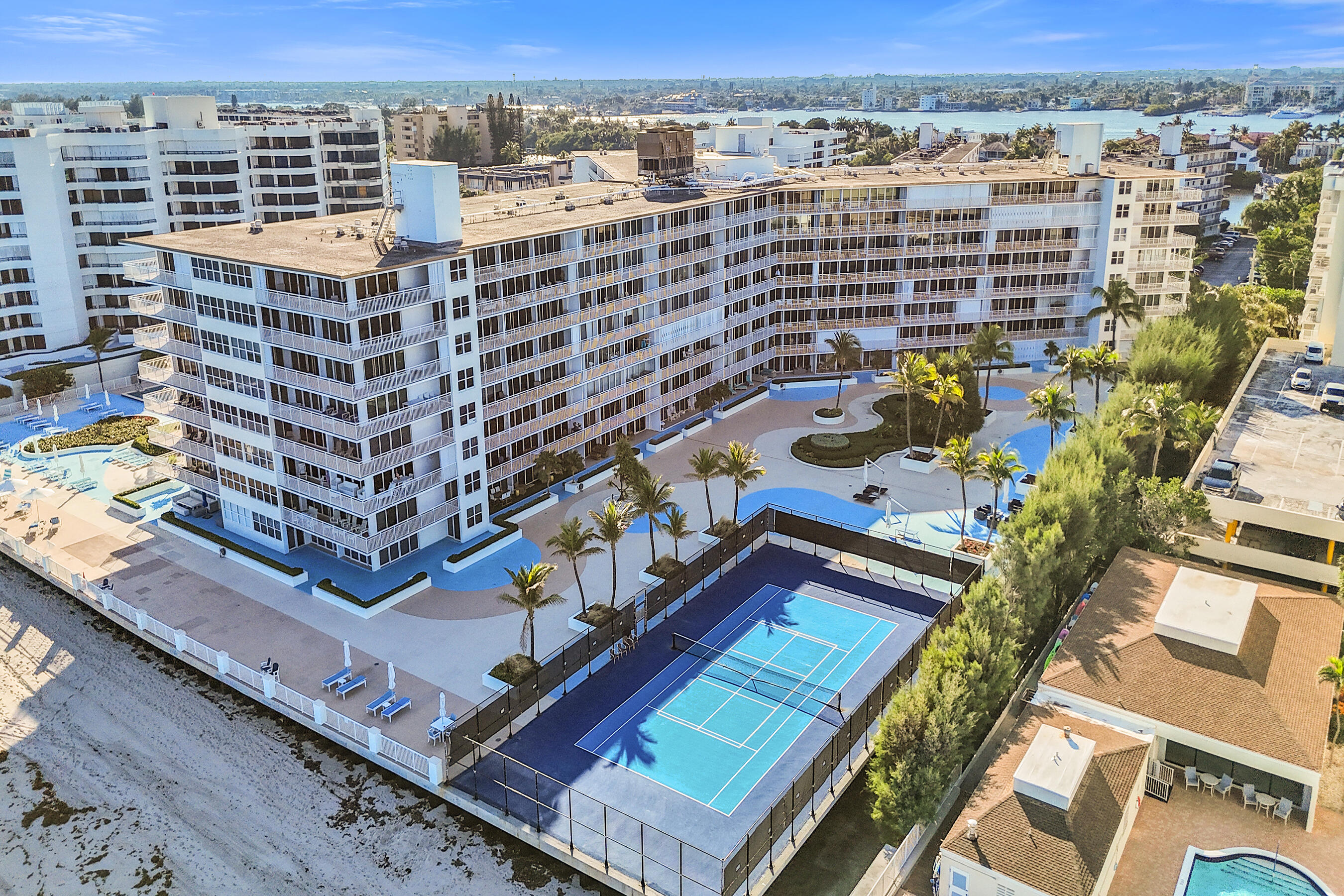 MLS #R11142444 image #5