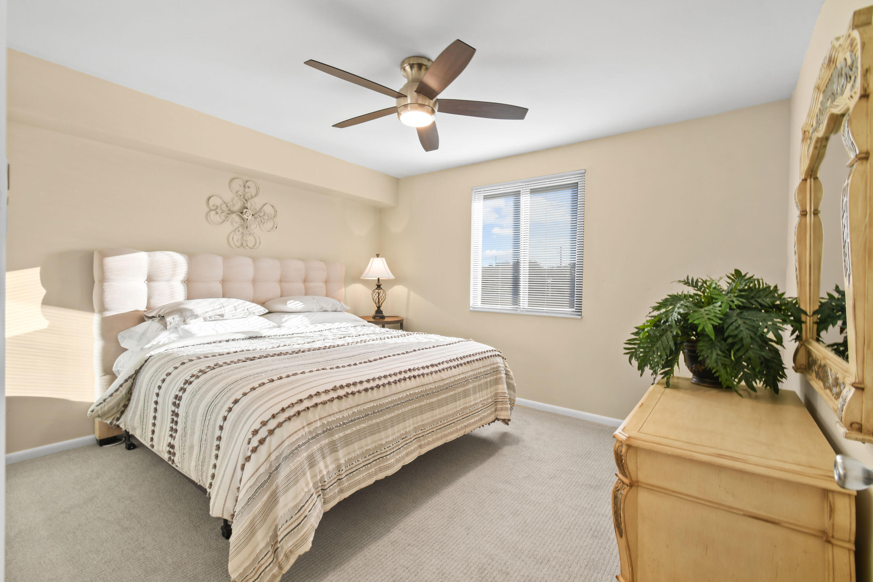 MLS #R11142458 image #35