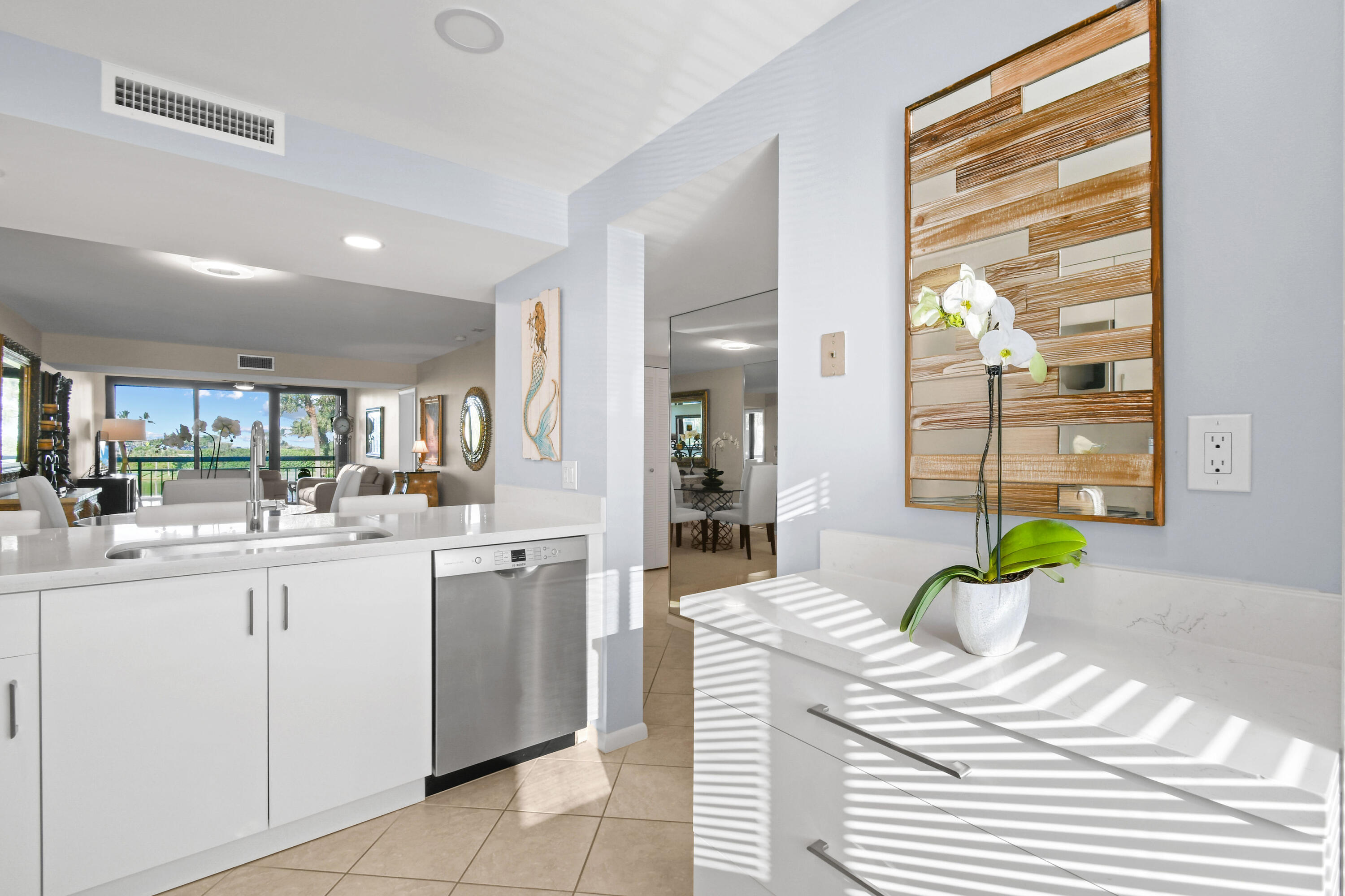 MLS #R11142458 image #8