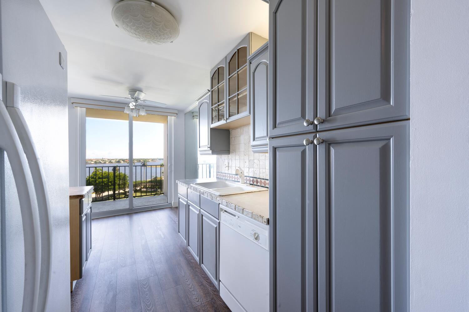 MLS #R11142572 image #6