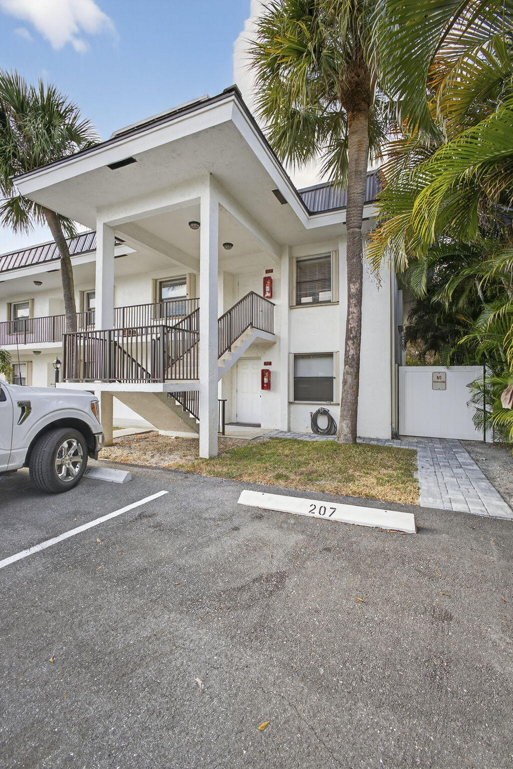 MLS #R11142606 image #1