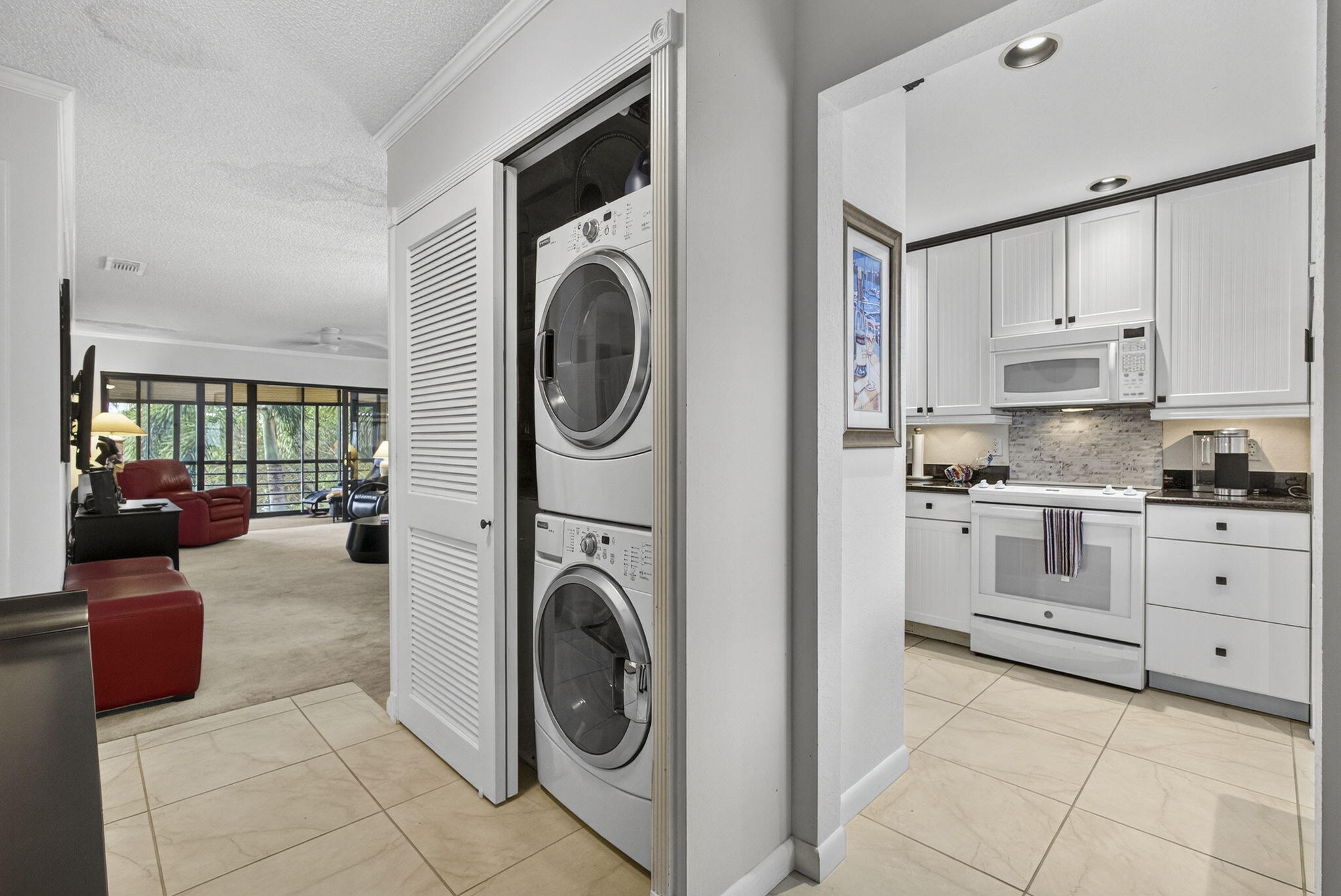 MLS #R11142606 image #10