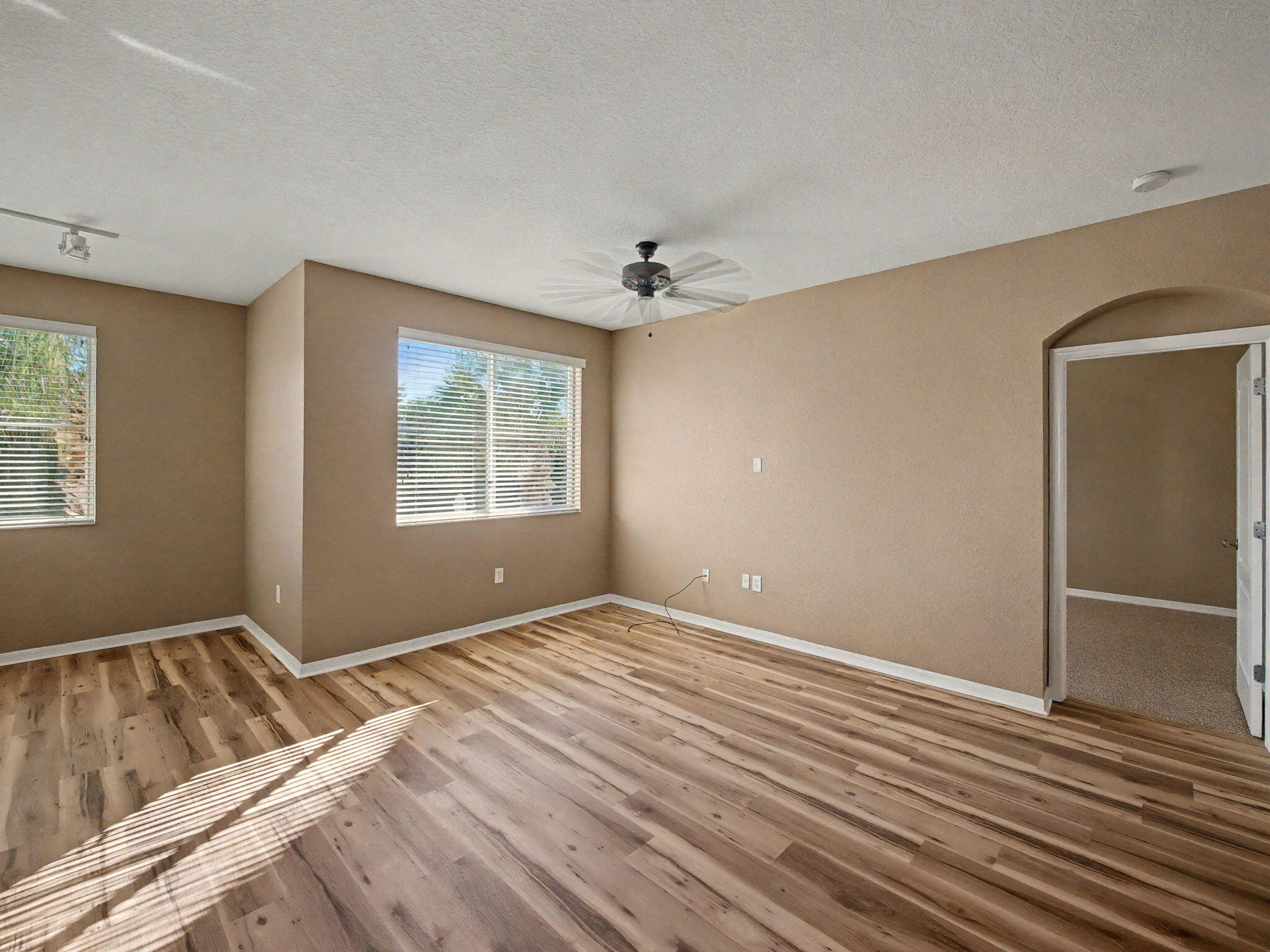 MLS #R11142650 image #6