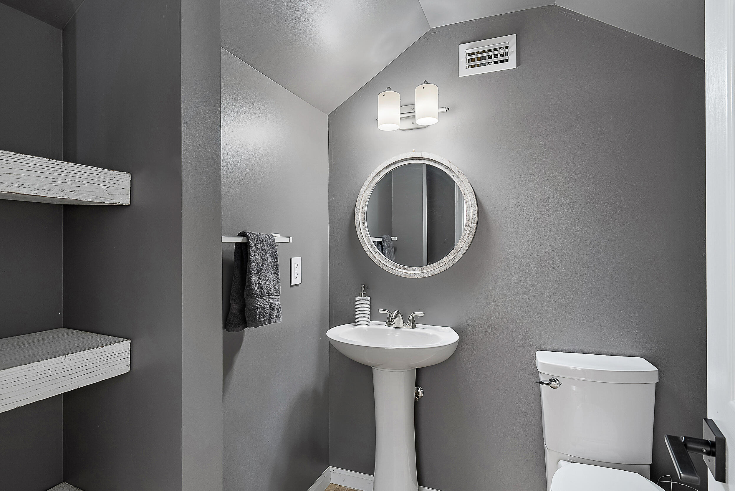 MLS #R11142695 image #11