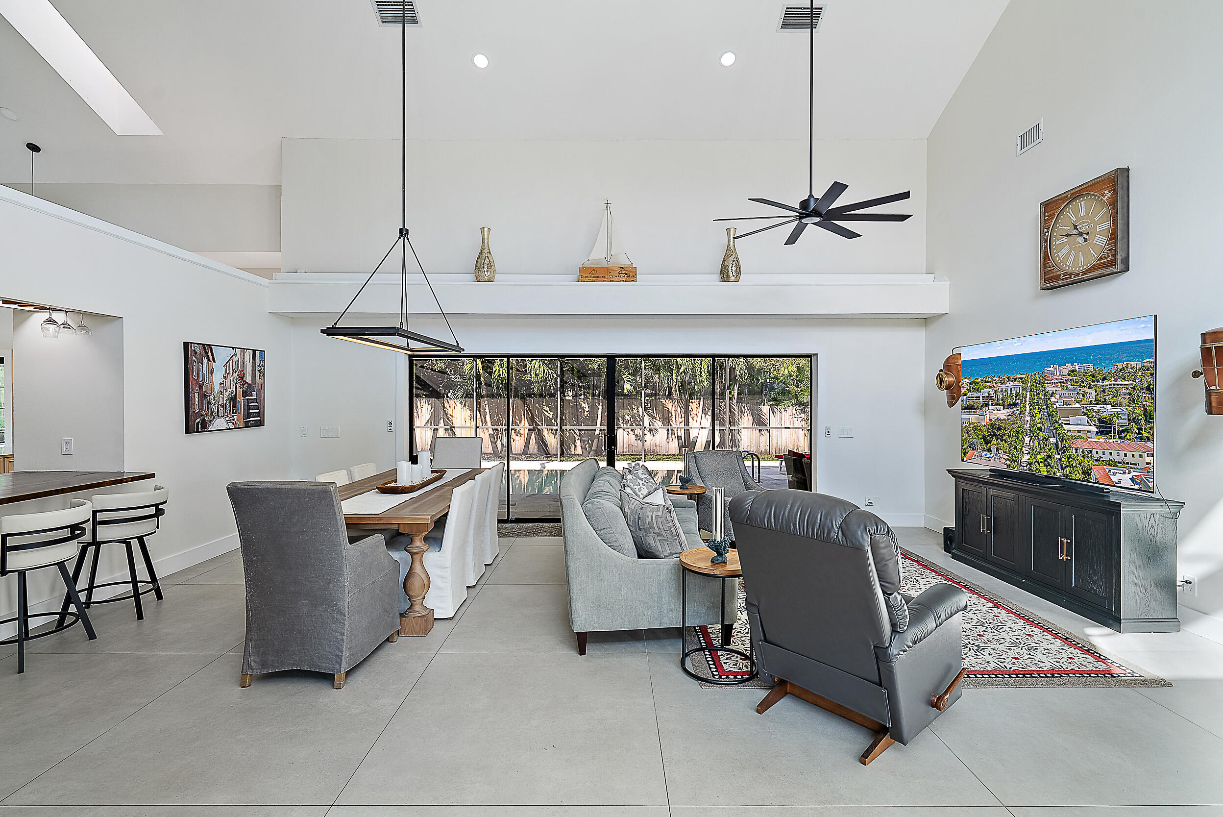 MLS #R11142695 image #9