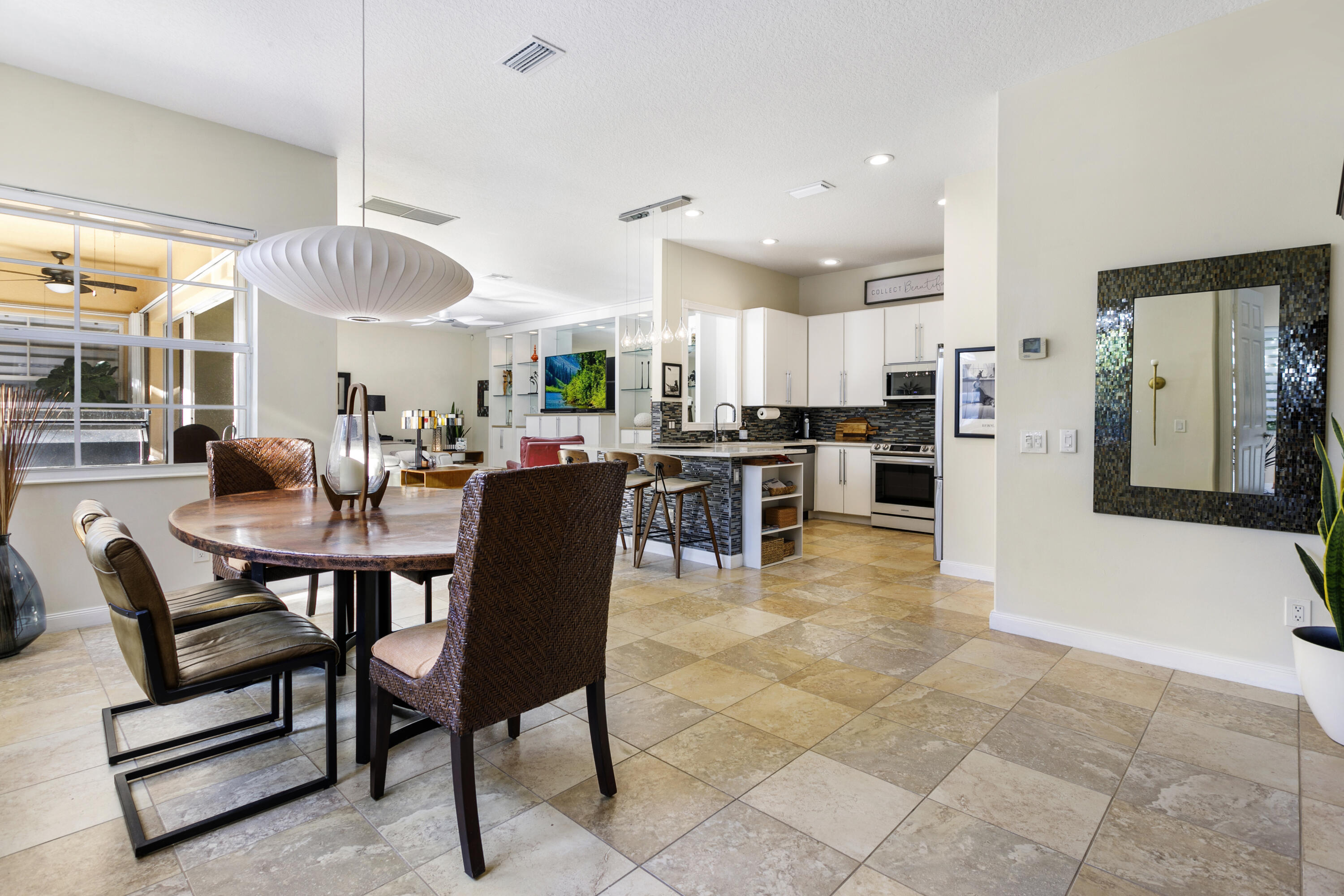 MLS #R11142863 image #11