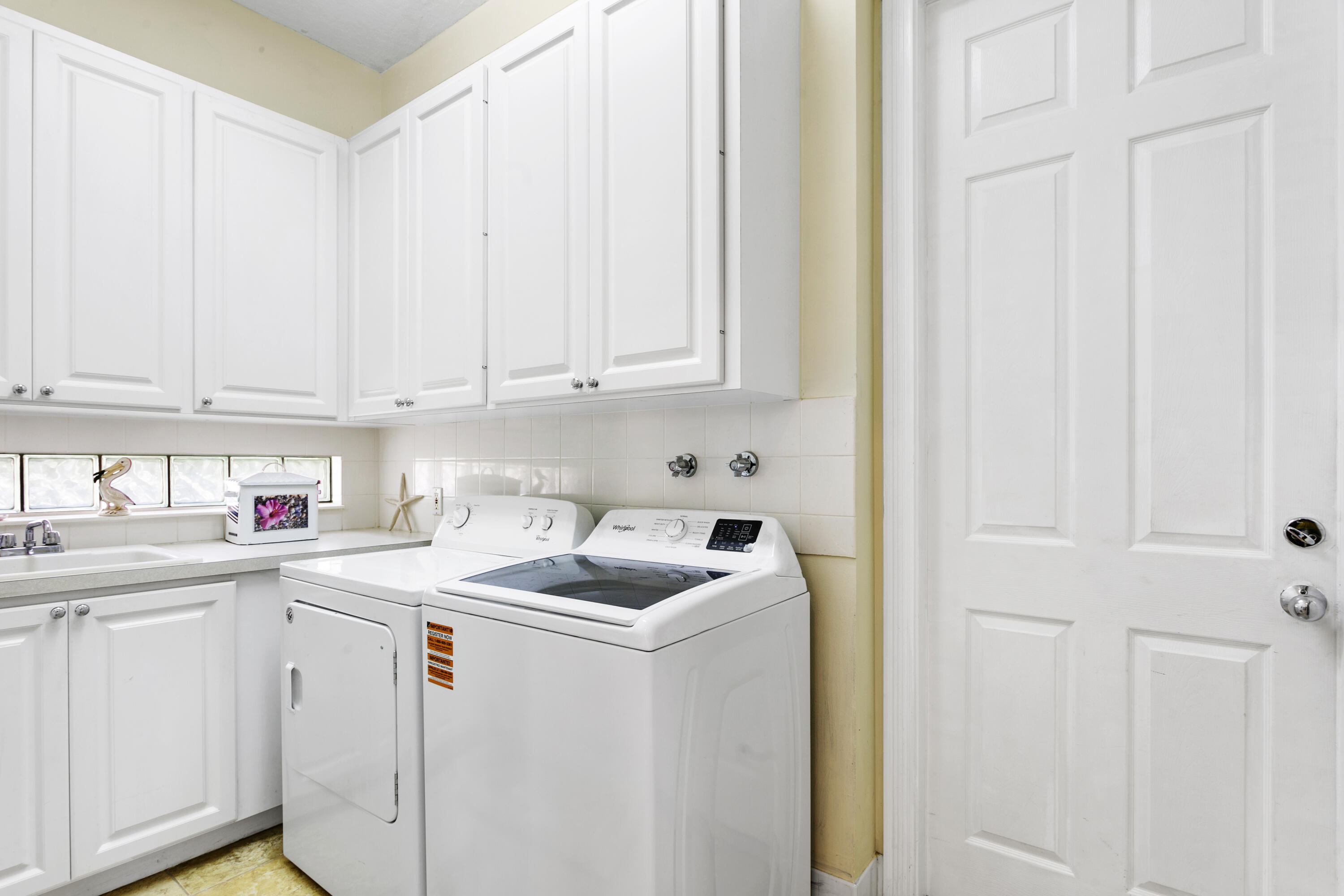 MLS #R11142863 image #16